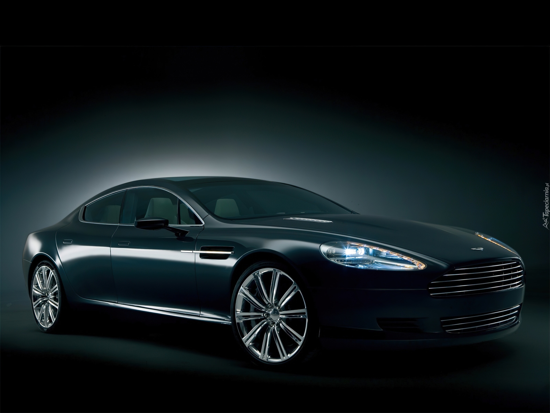 Aston Martin Rapide, Atrapa