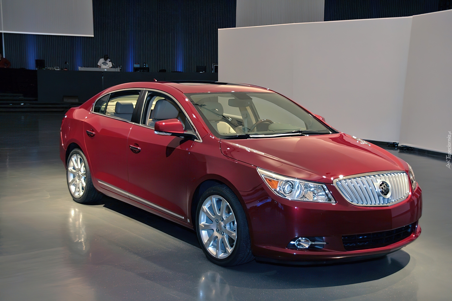 Bordowy, Buick LaCrosse, Salon