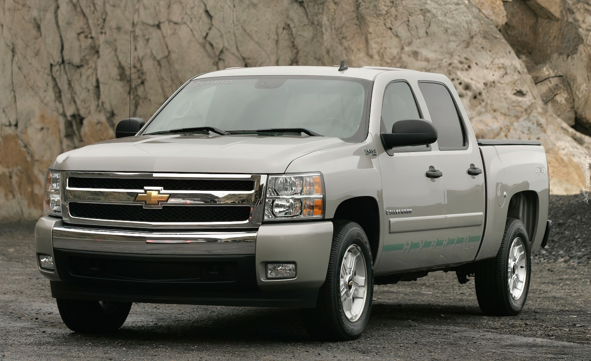 Chevrolet Silverado, Hybrid