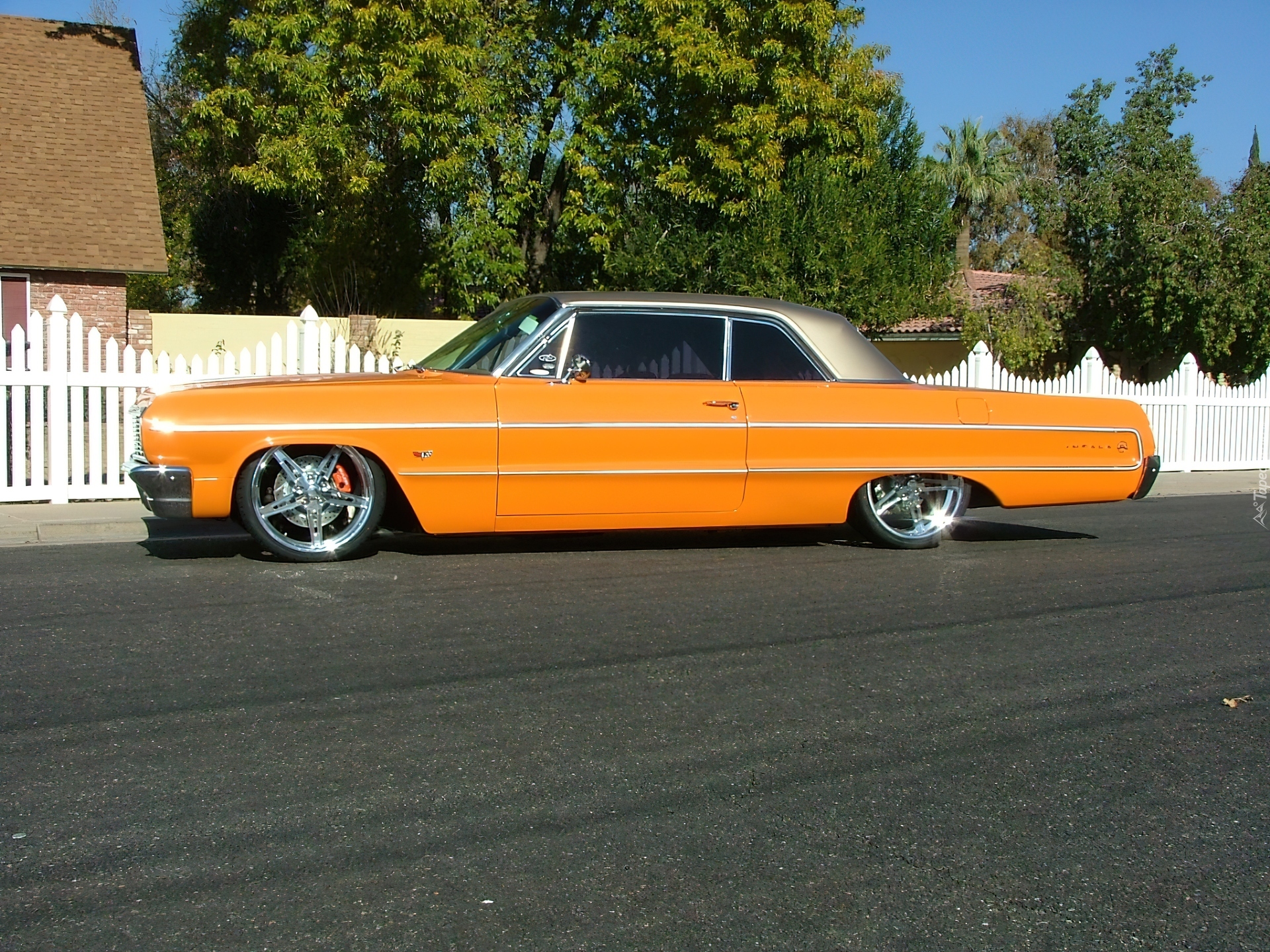 Chevrolet Impala, Lowrider