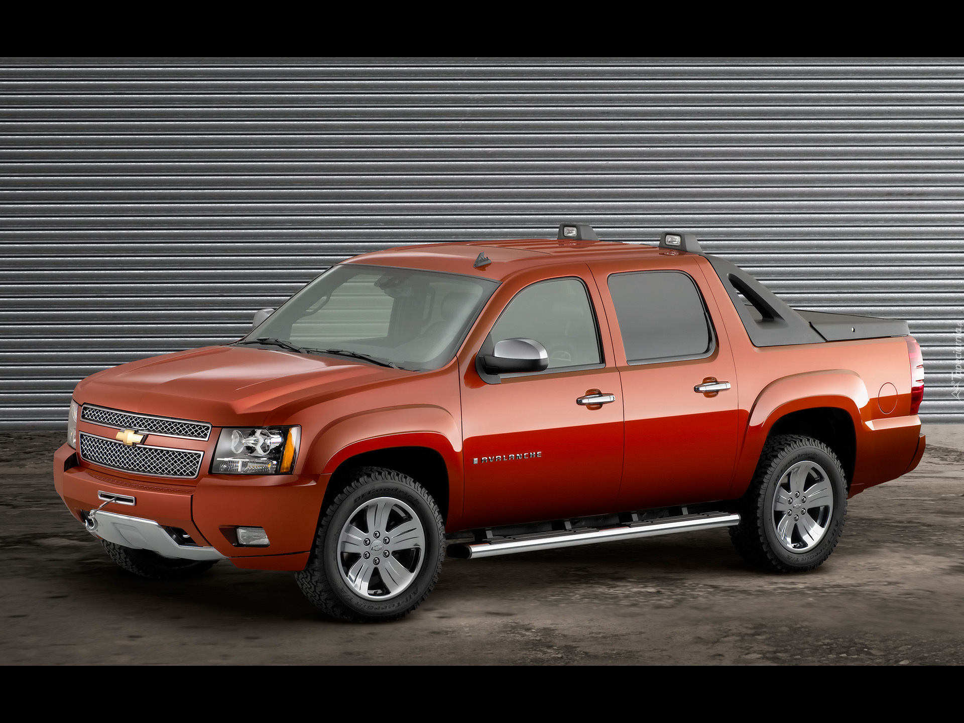 Chevrolet Avalanche, Halogeny