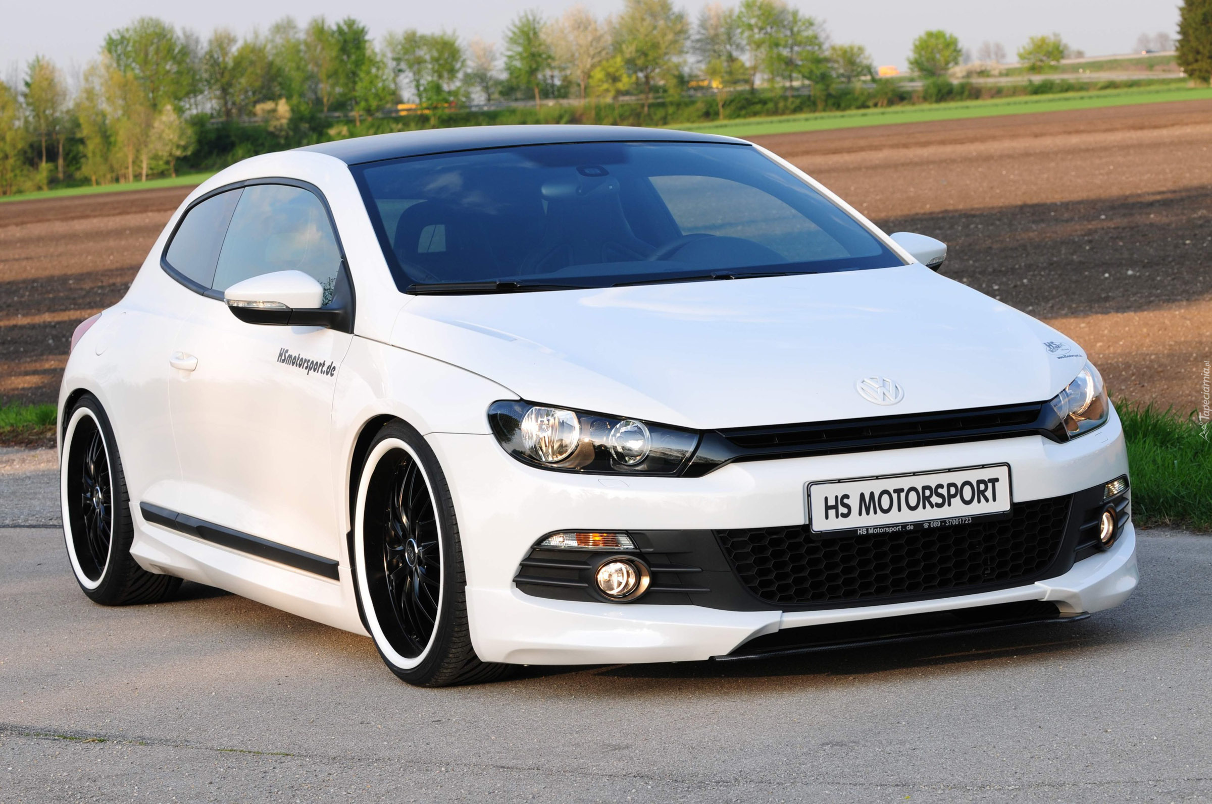 VW Scirocco, Czarne, Alufelgi