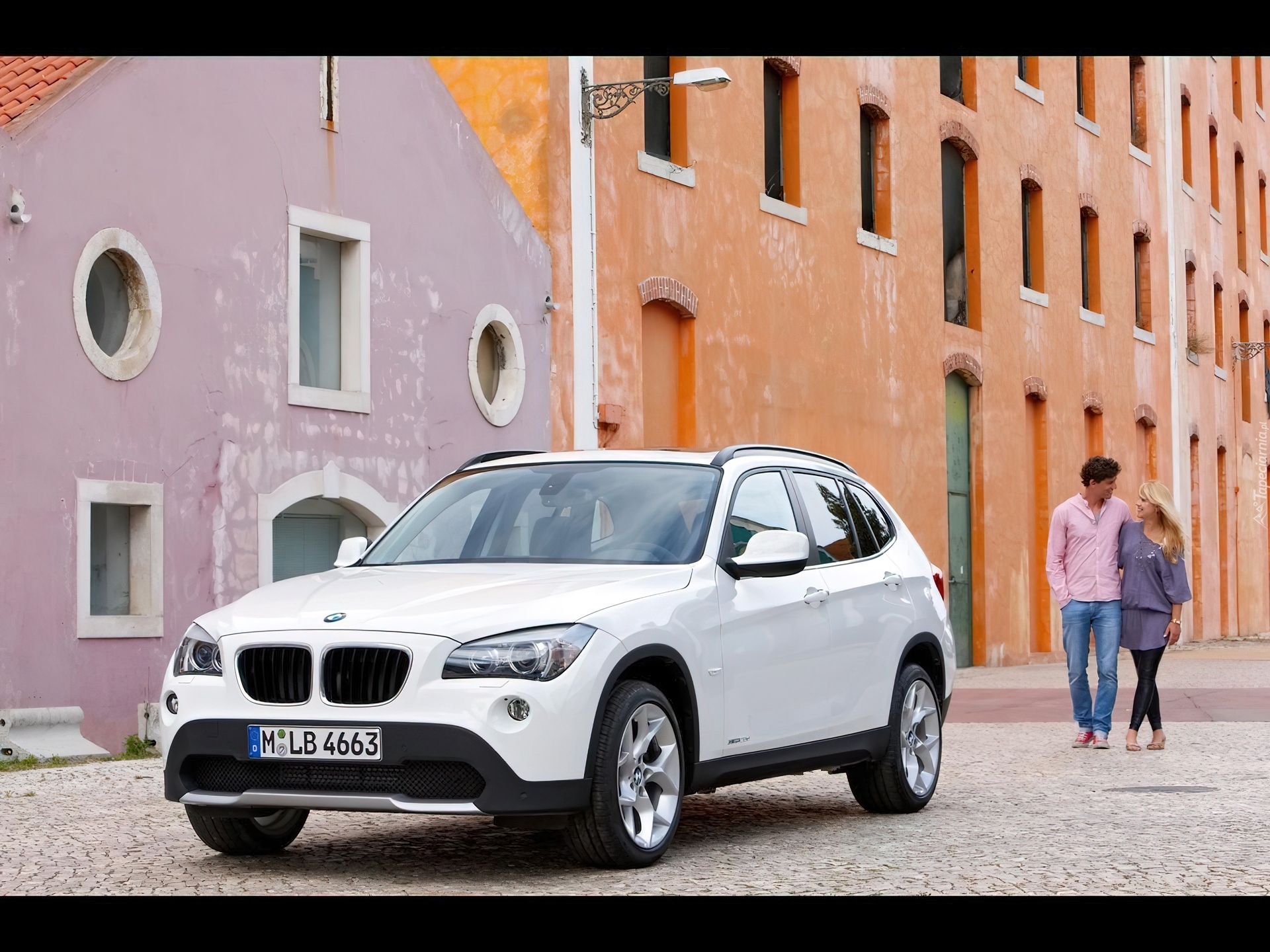 BMW X1, Katalog