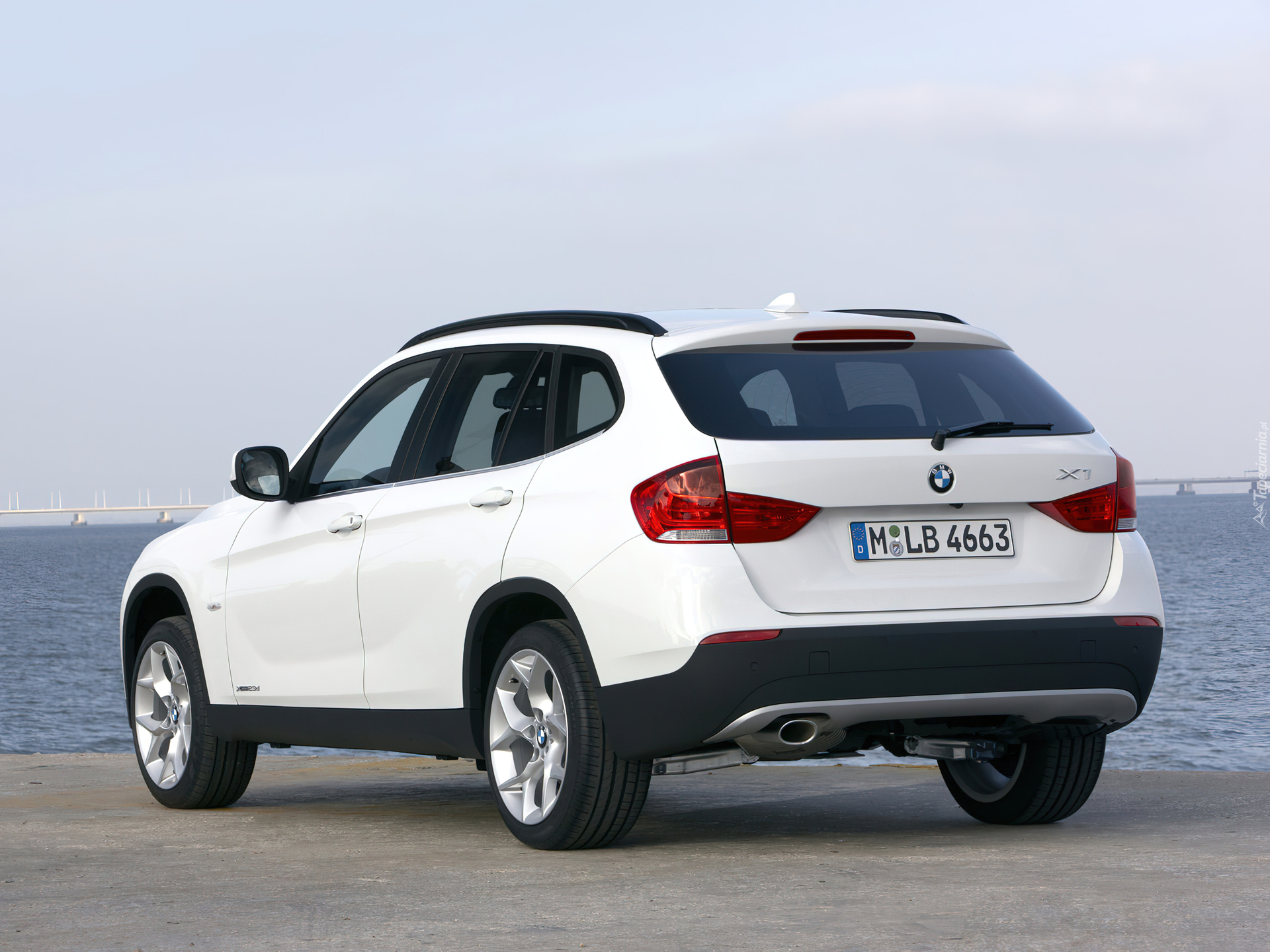 BMW X1, Zawieszenie