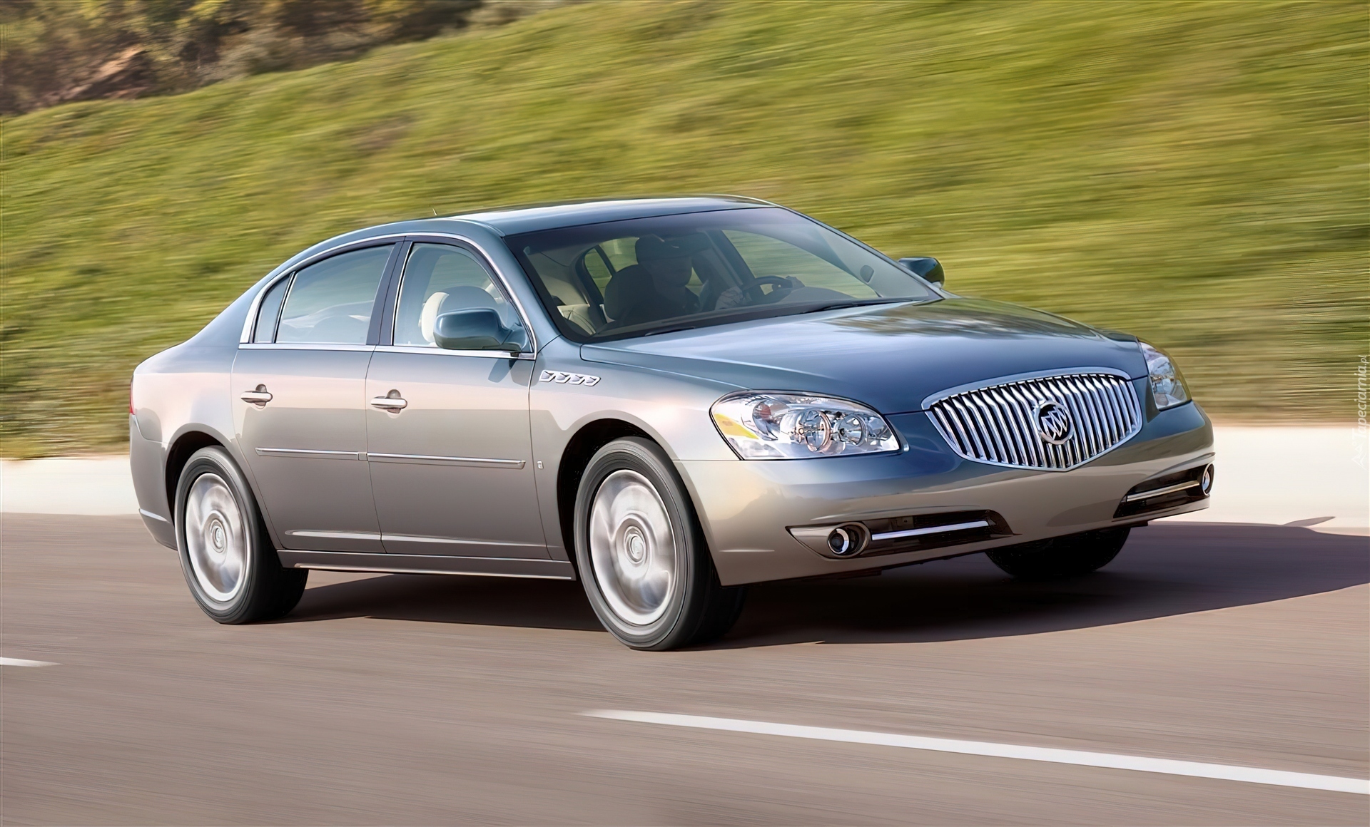 Buick Lucerne Super, Reflektory