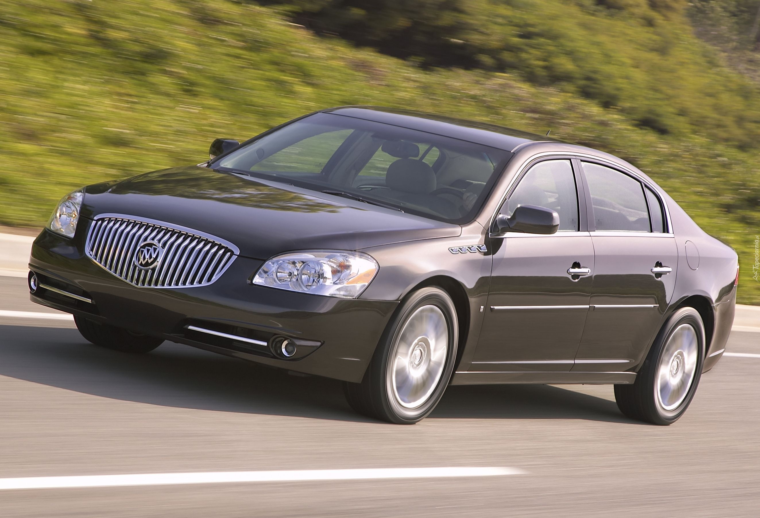 Buick Lucerne Super, Wloty, Powietrza