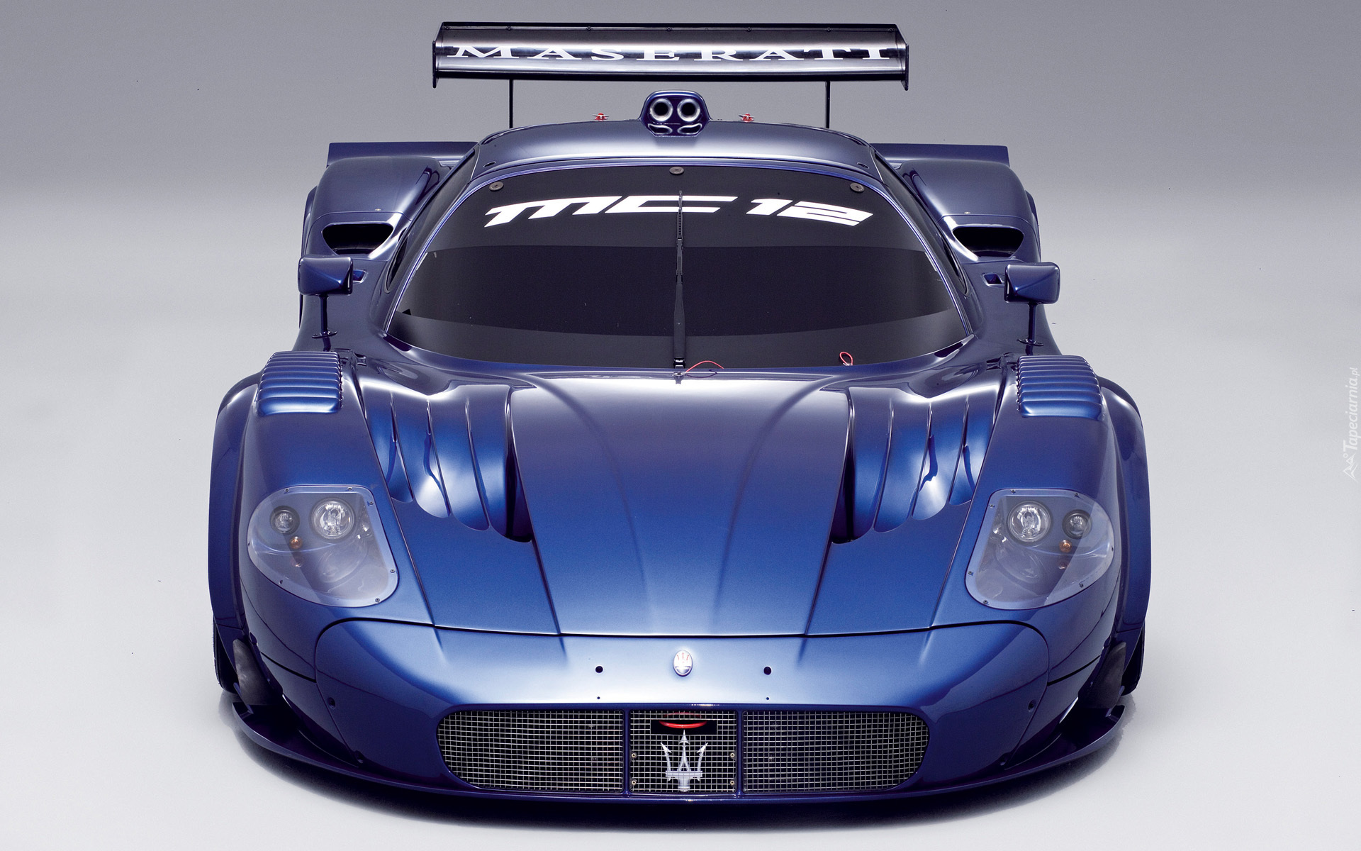 Maserati MC12, Reflektory, Maska