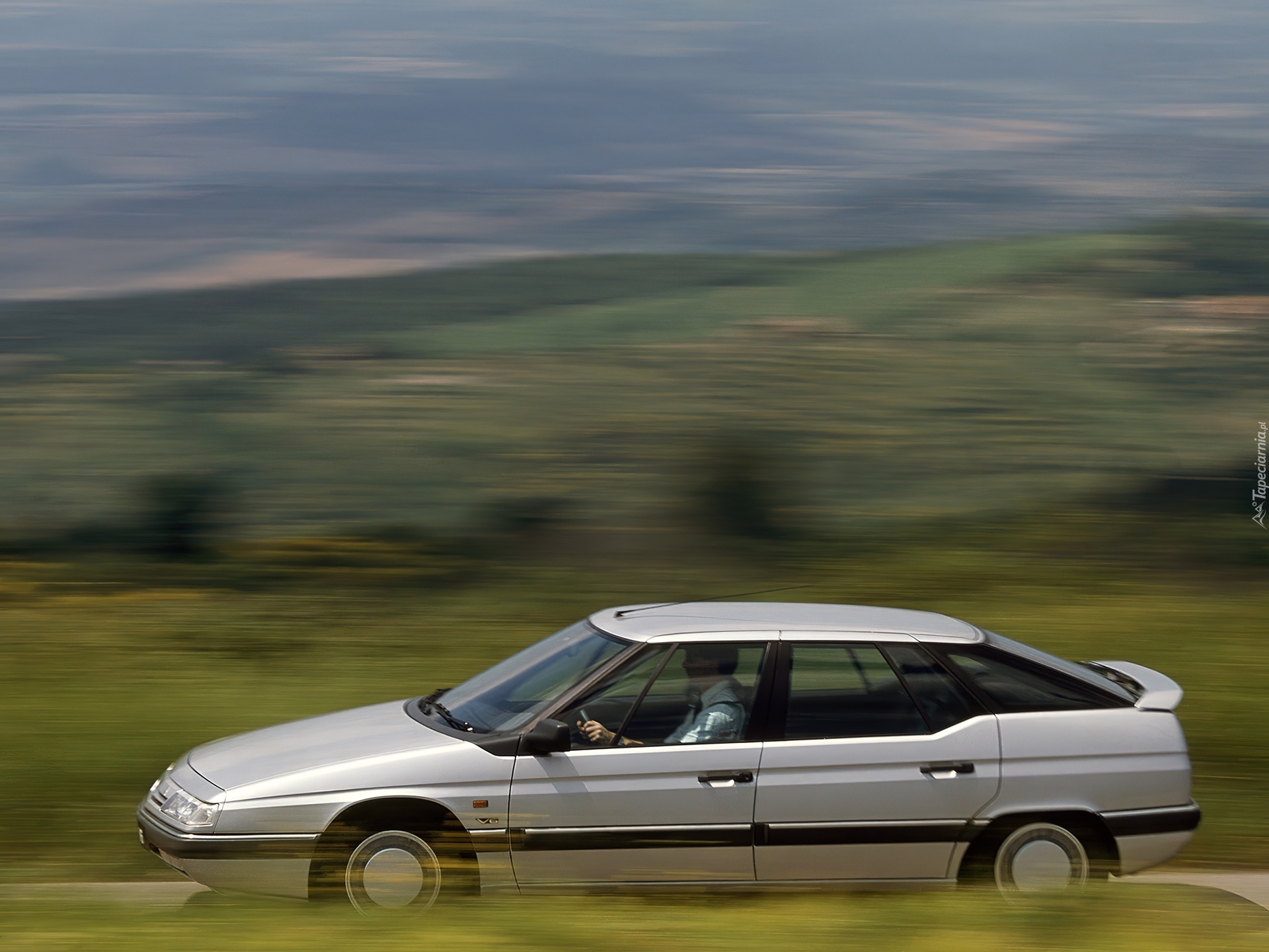 Srebrny, Citroen XM