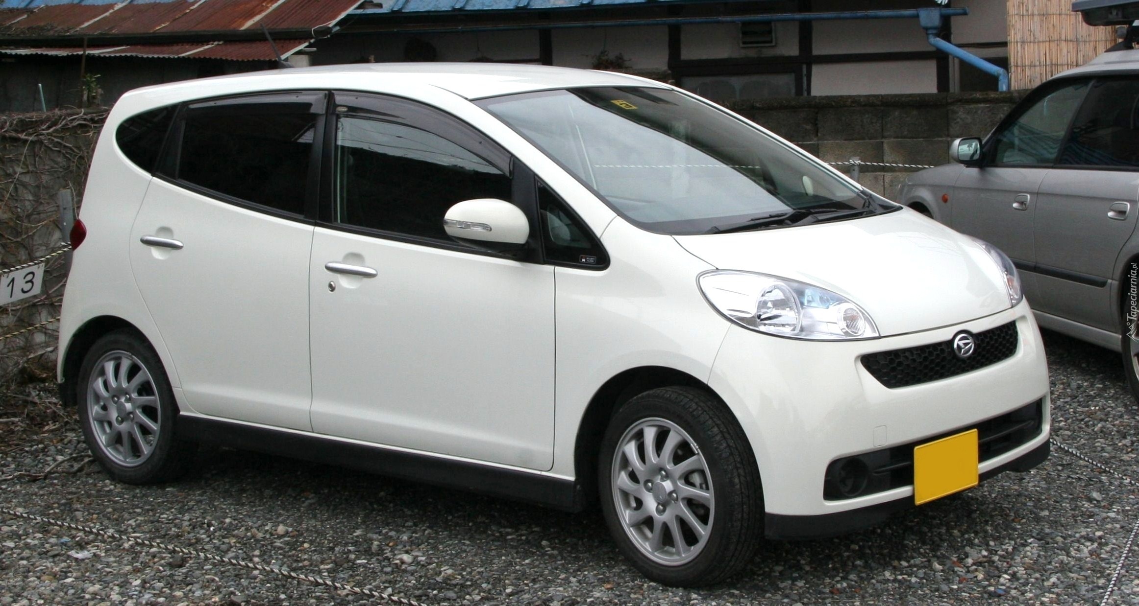 Daihatsu Sonica, Hatchback