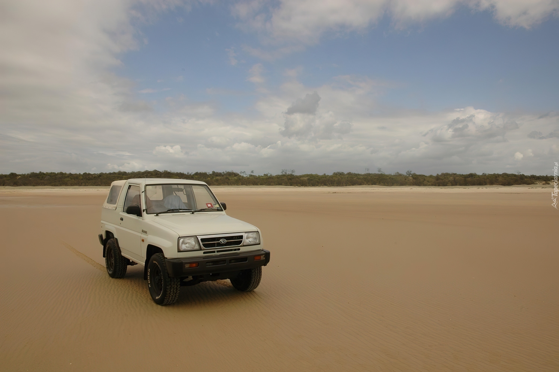 Daihatsu Feroza, Plaża