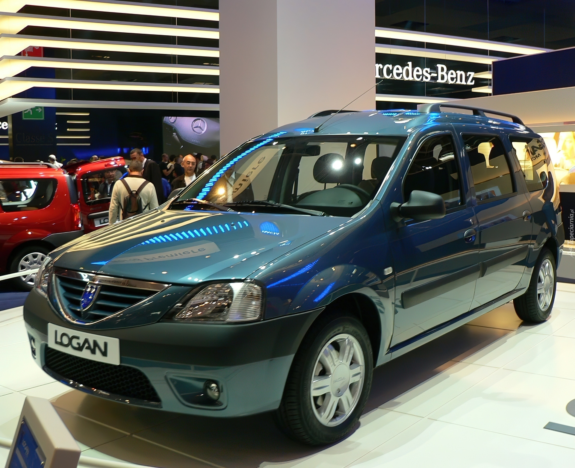 Premiera, Dacia Logan, MCV