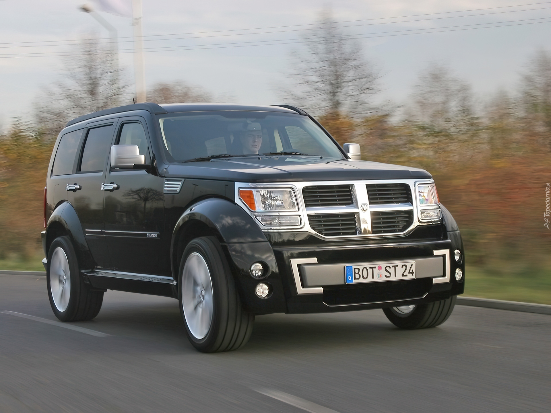 Dodge Nitro, Droga, Reklama