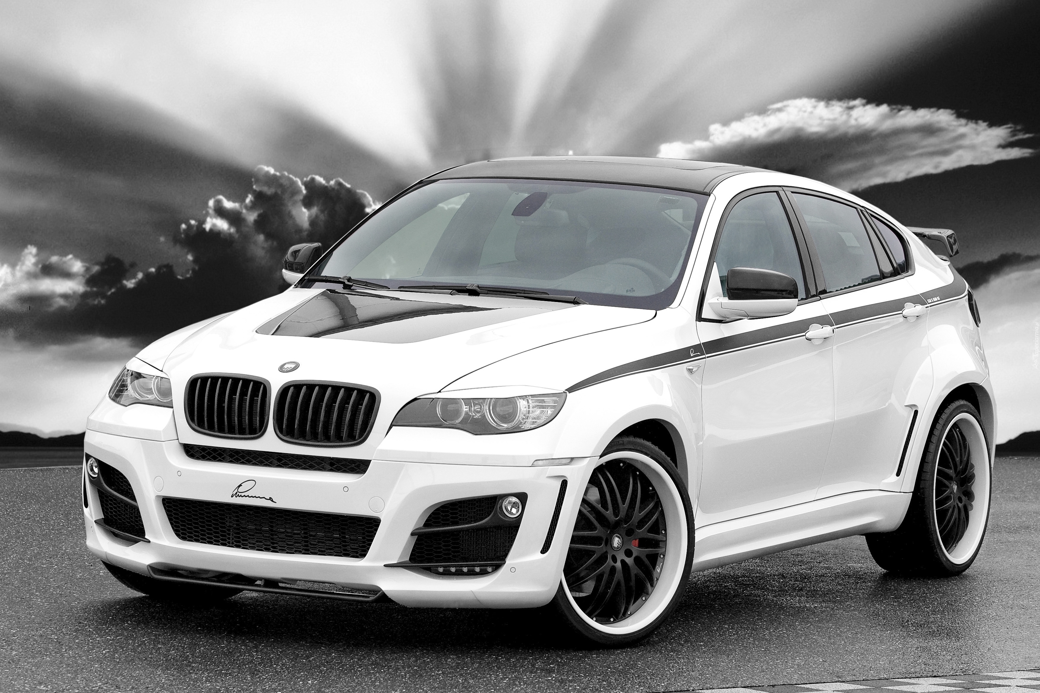 BMW X6, Czerwone, Zaciski, Chmury