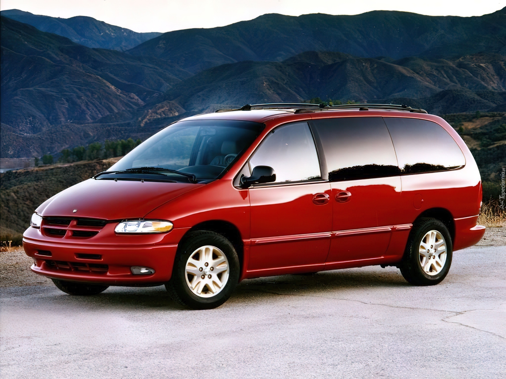 Dodge Caravan, Reklama, Van