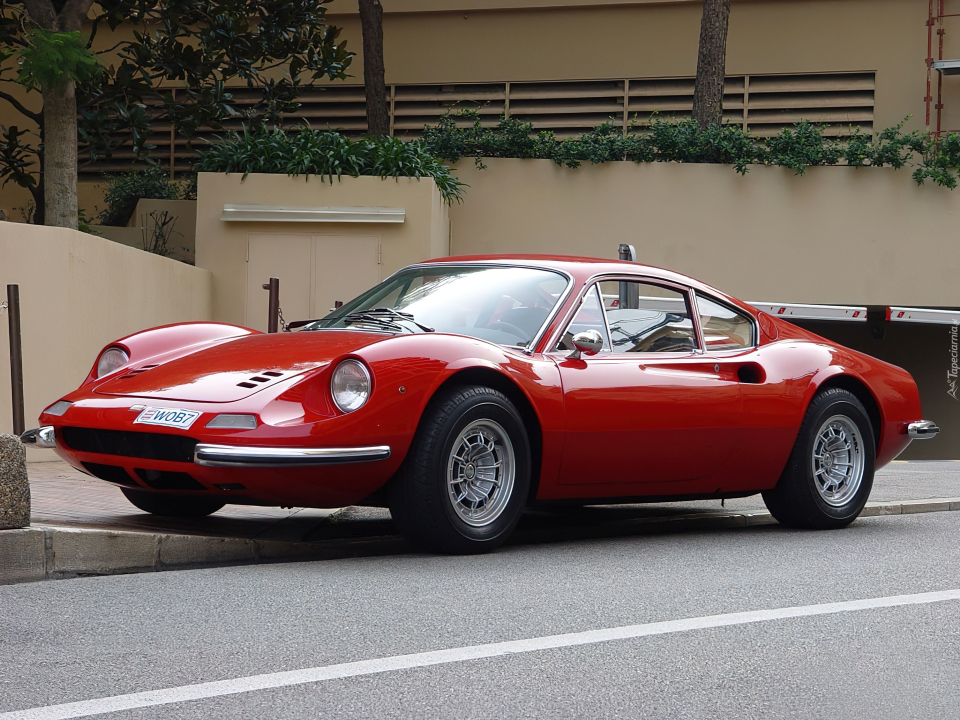 Ferrari Dino, Ulica