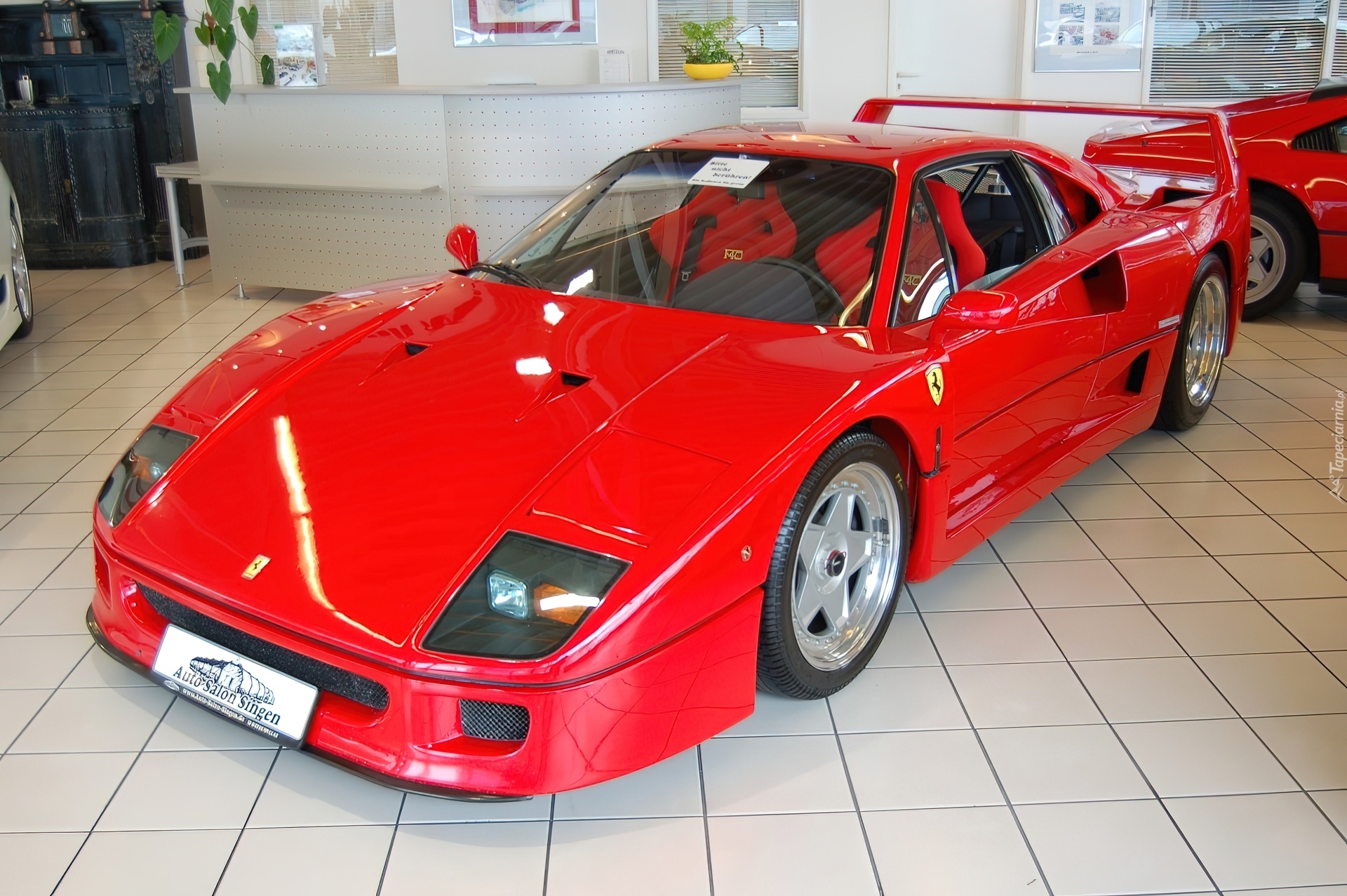 Ferrari F 40, Na, Sprzedaż