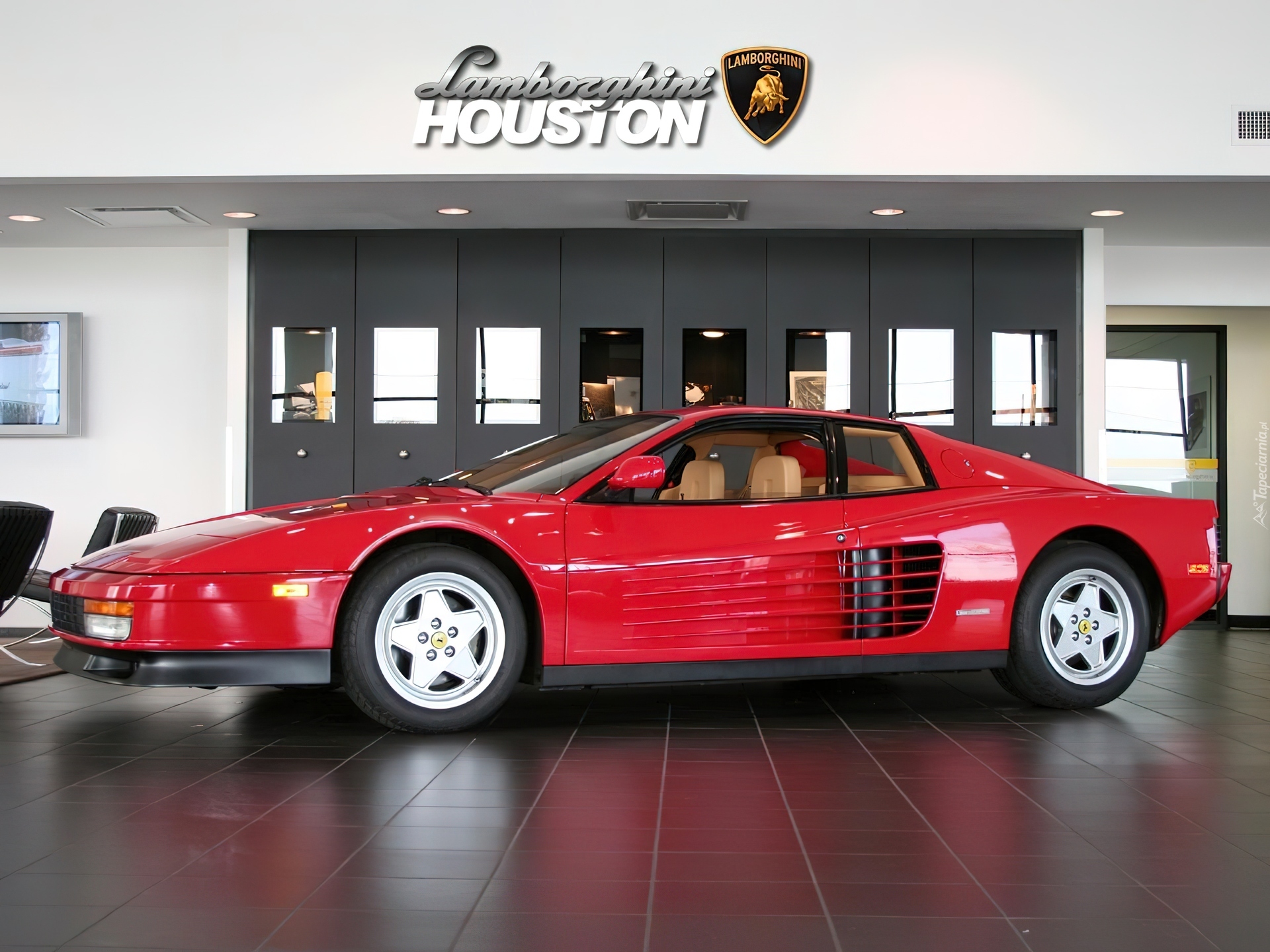 Dealer, Ferrari Testarossa