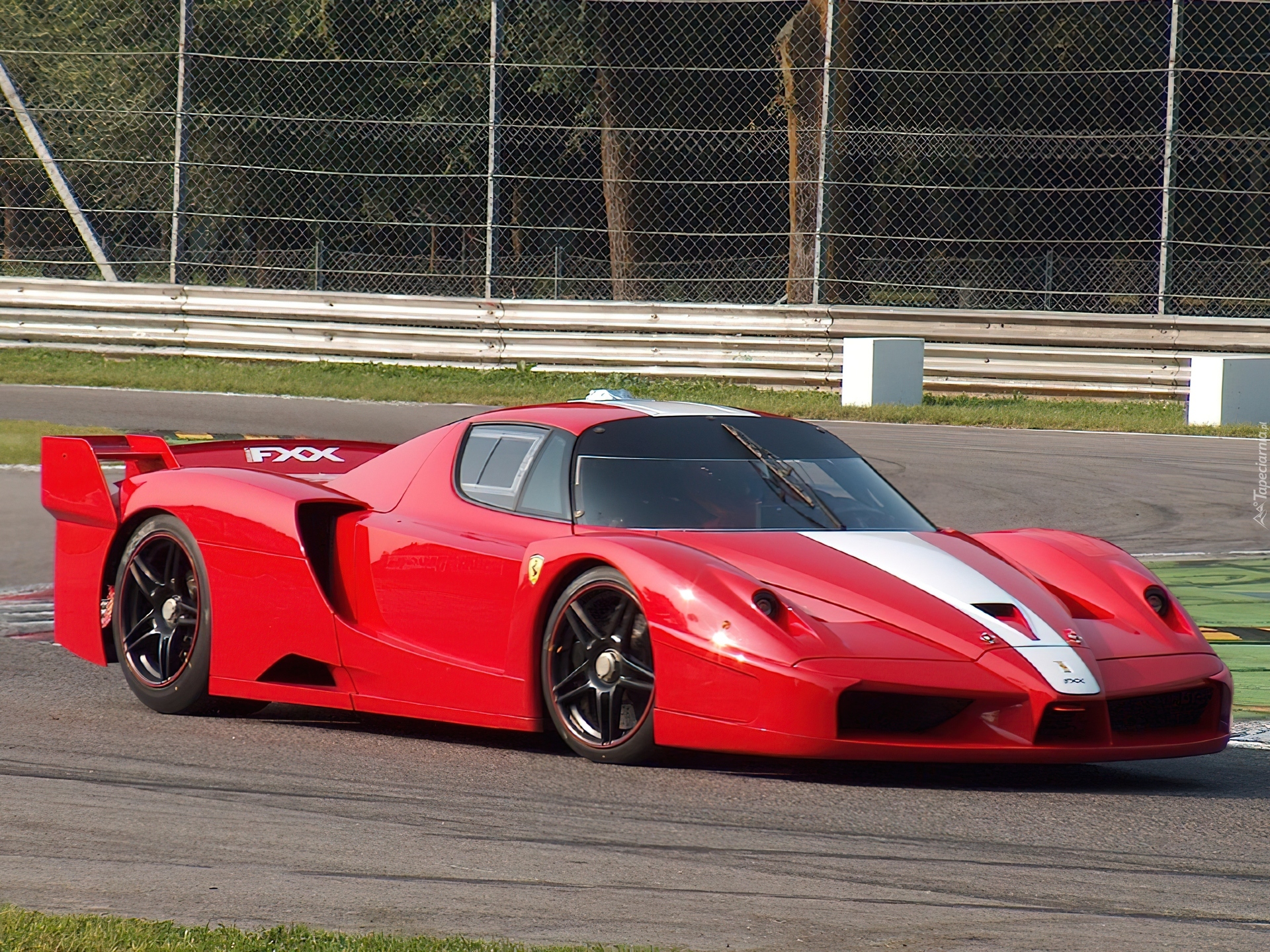 Ferrari FXX, Właściwości, Jezdne