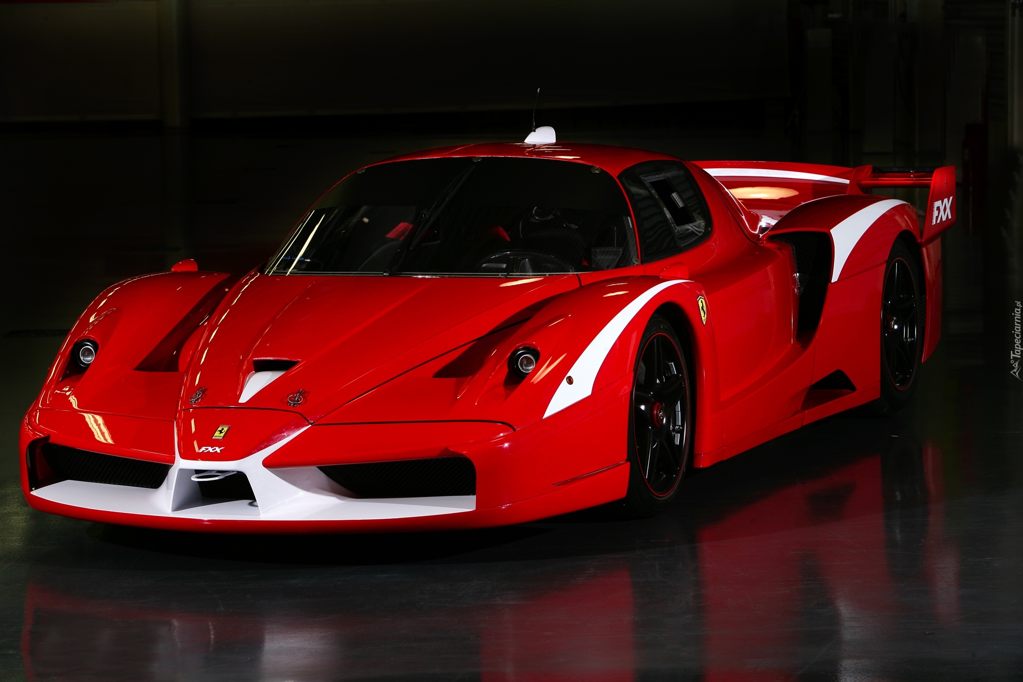 Czerwone, Ferrari FXX