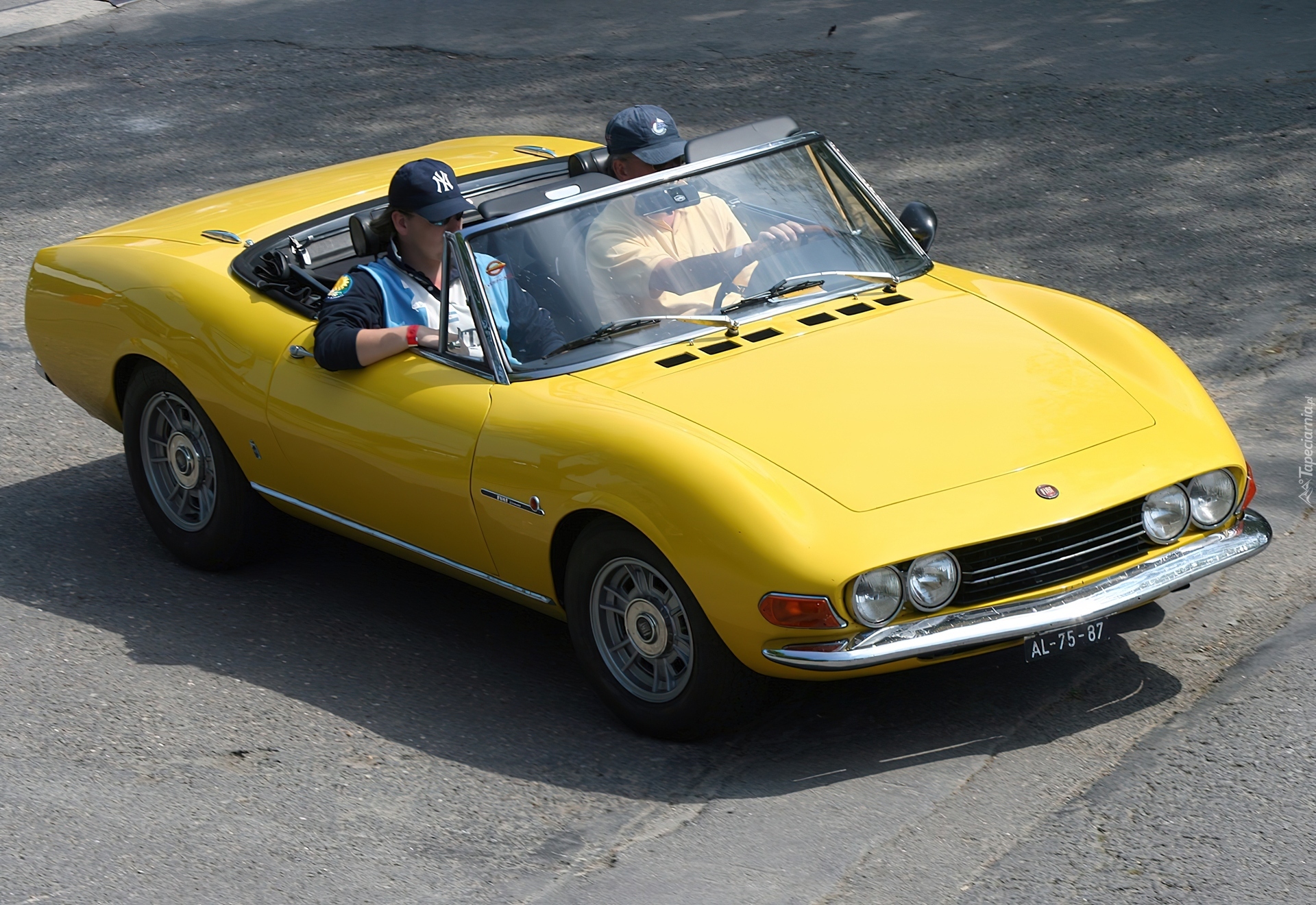 Fiat Dino, Spider