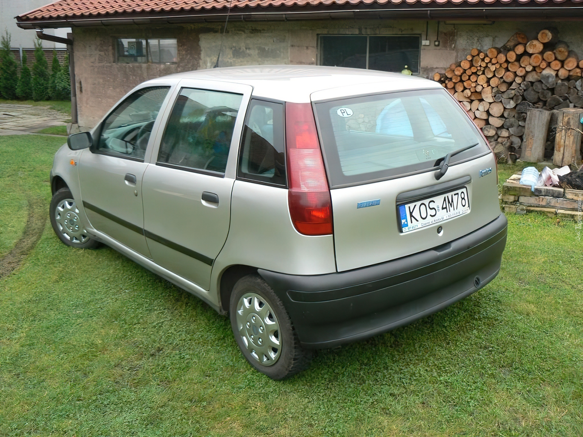 Tył, Fiat Punto, Bagażnik