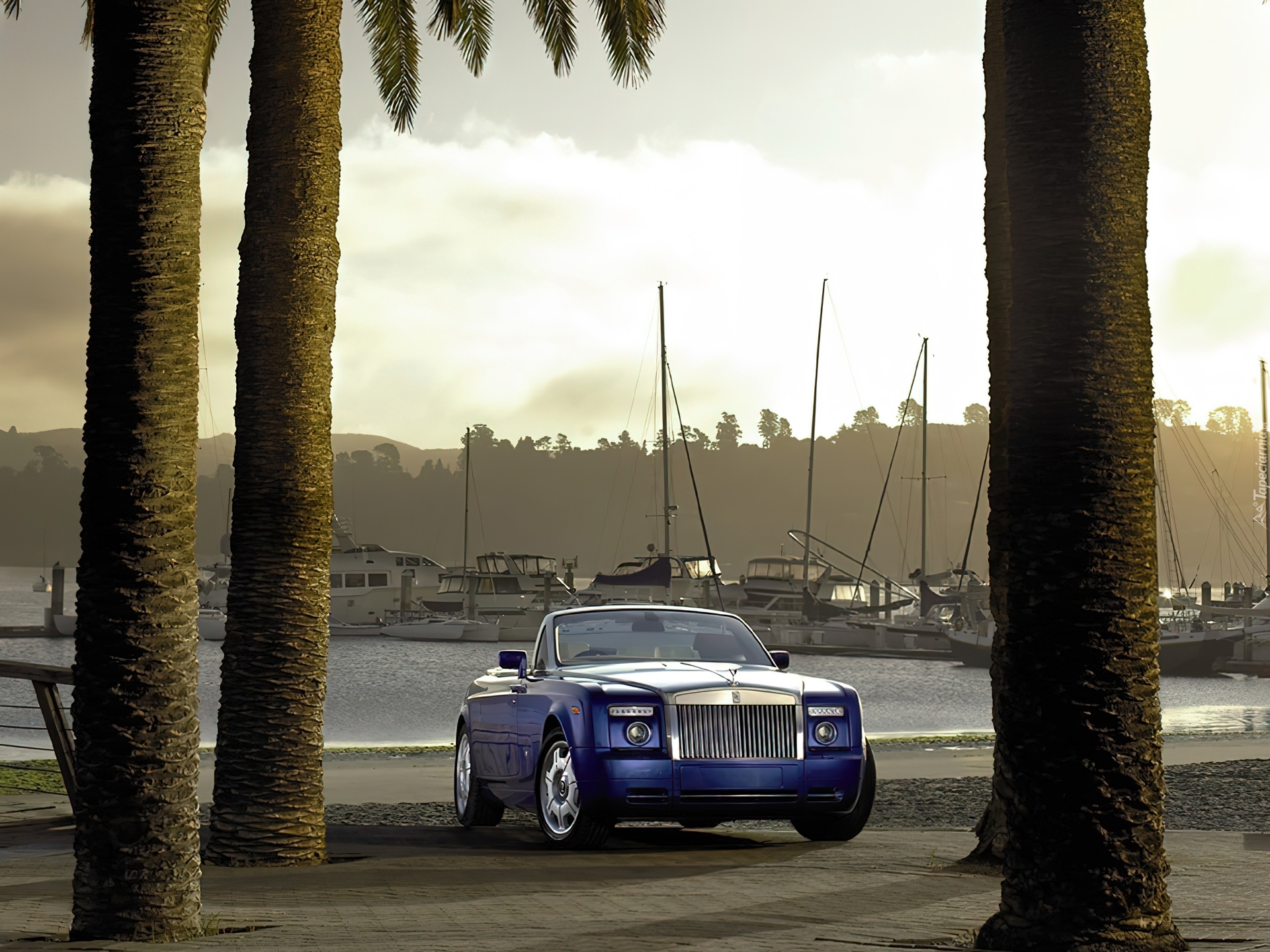 Niebieski, Phantom Drophead Coupe, Przystań