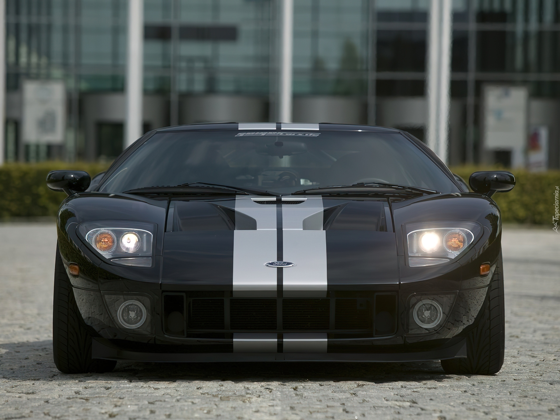 Ford GT, Reflektory, Ksenonowe