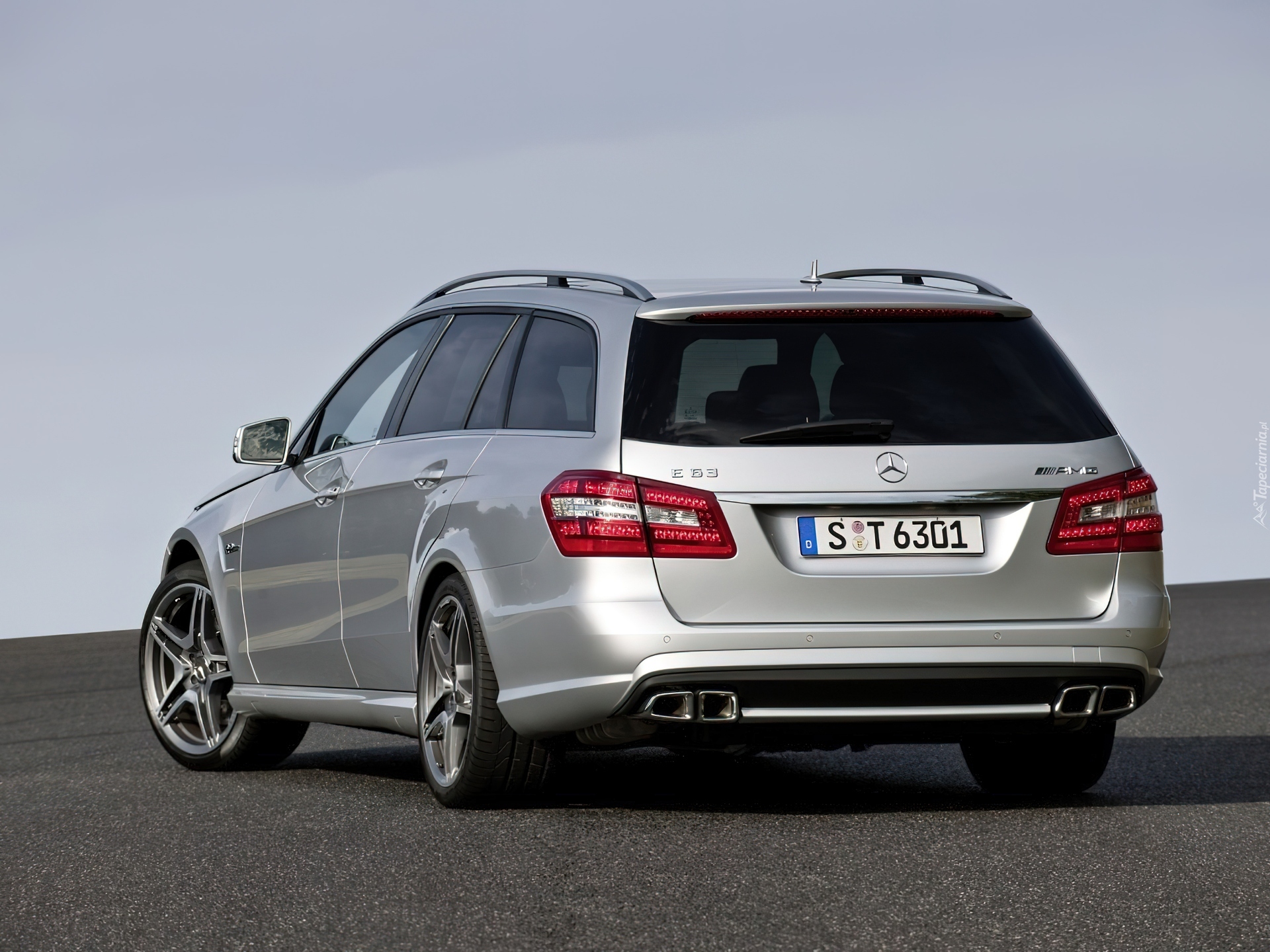 Mercedes Benz E63, AMG, Relingi, Dachowe