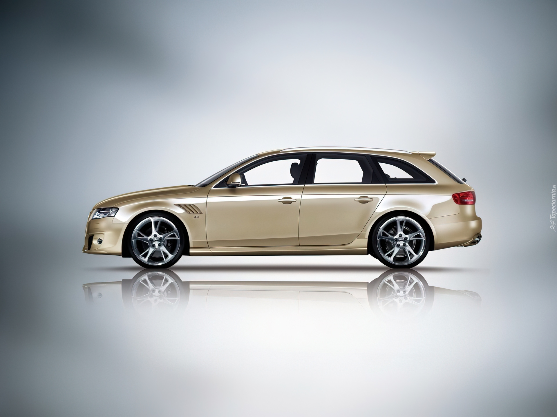 Audi A4 B8, Kombi