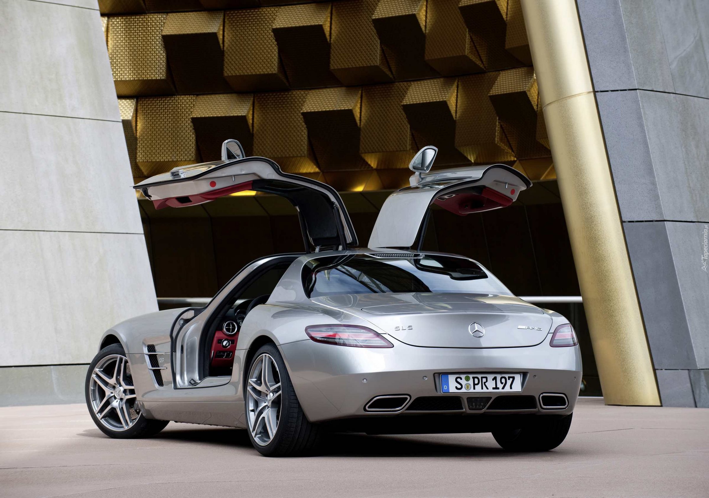 Mercedes Benz SLS, AMG, Klapa, Bagażnika