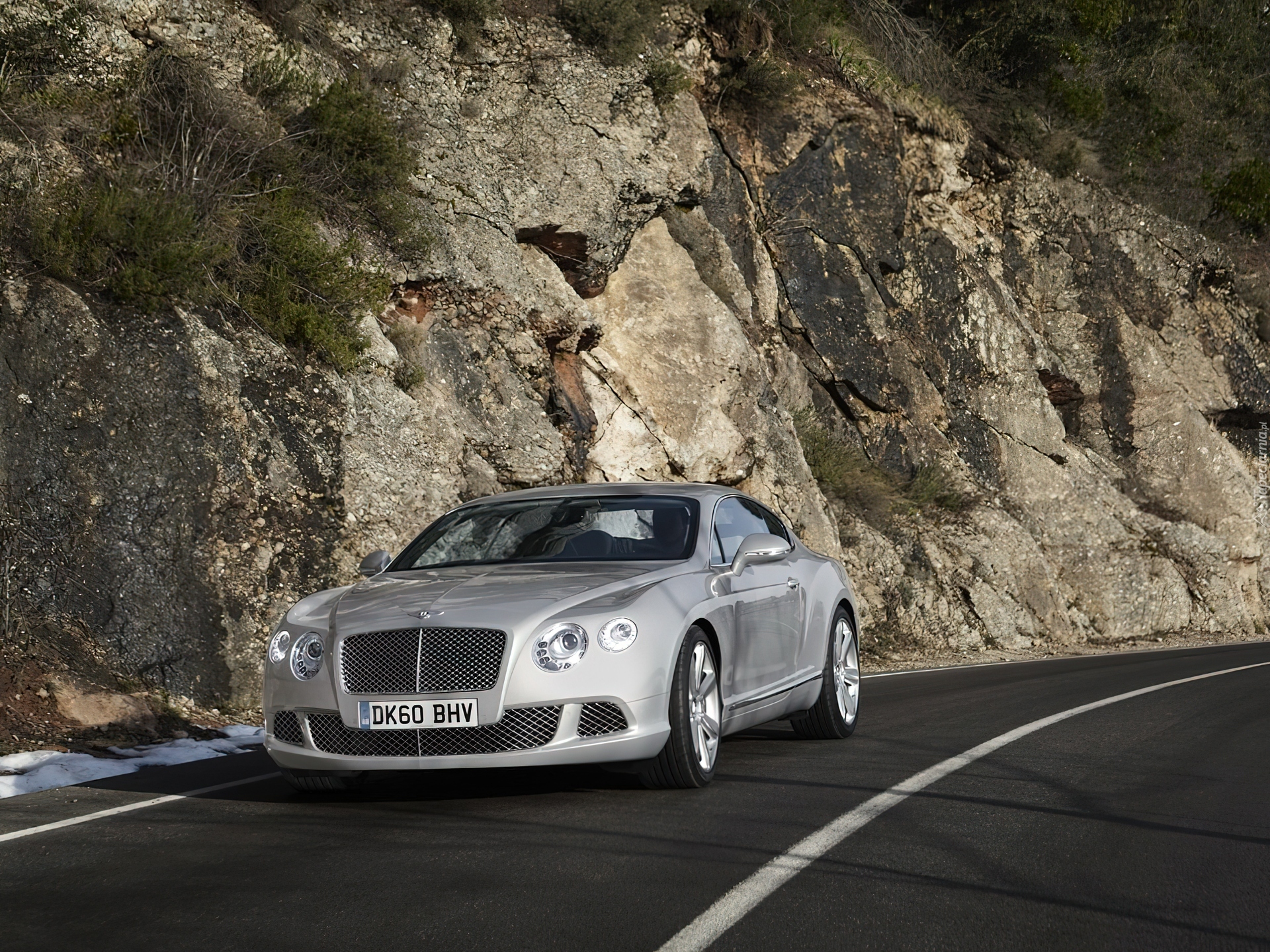 Bentley Continental GT, Wloty, Powietrza