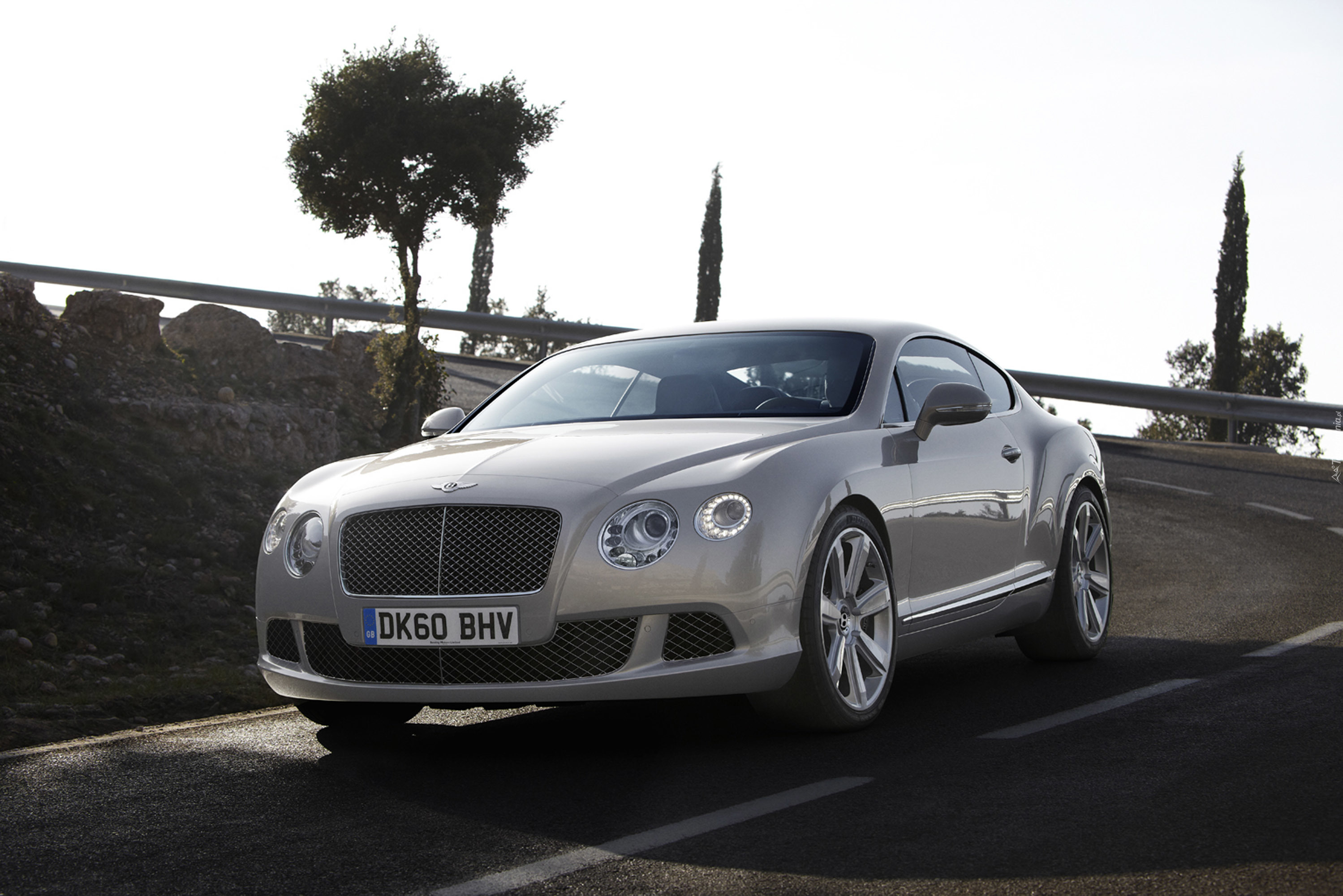 Bentley Continental GT, Podwójne, Lampy