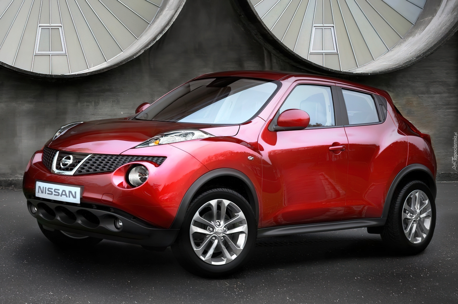 Czerwony, Nissan Juke