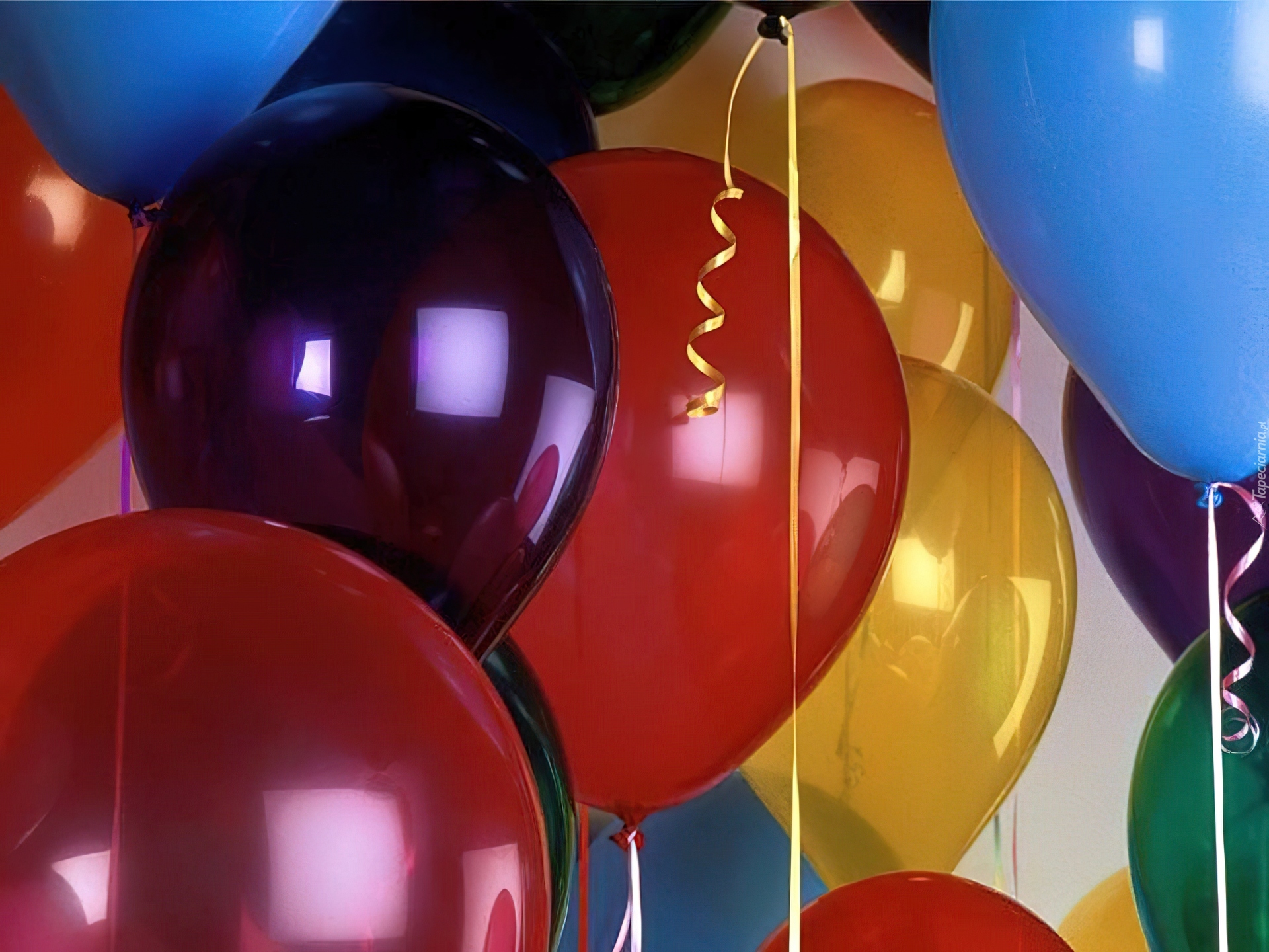 Открытка с днем рождения мужчине с шарами