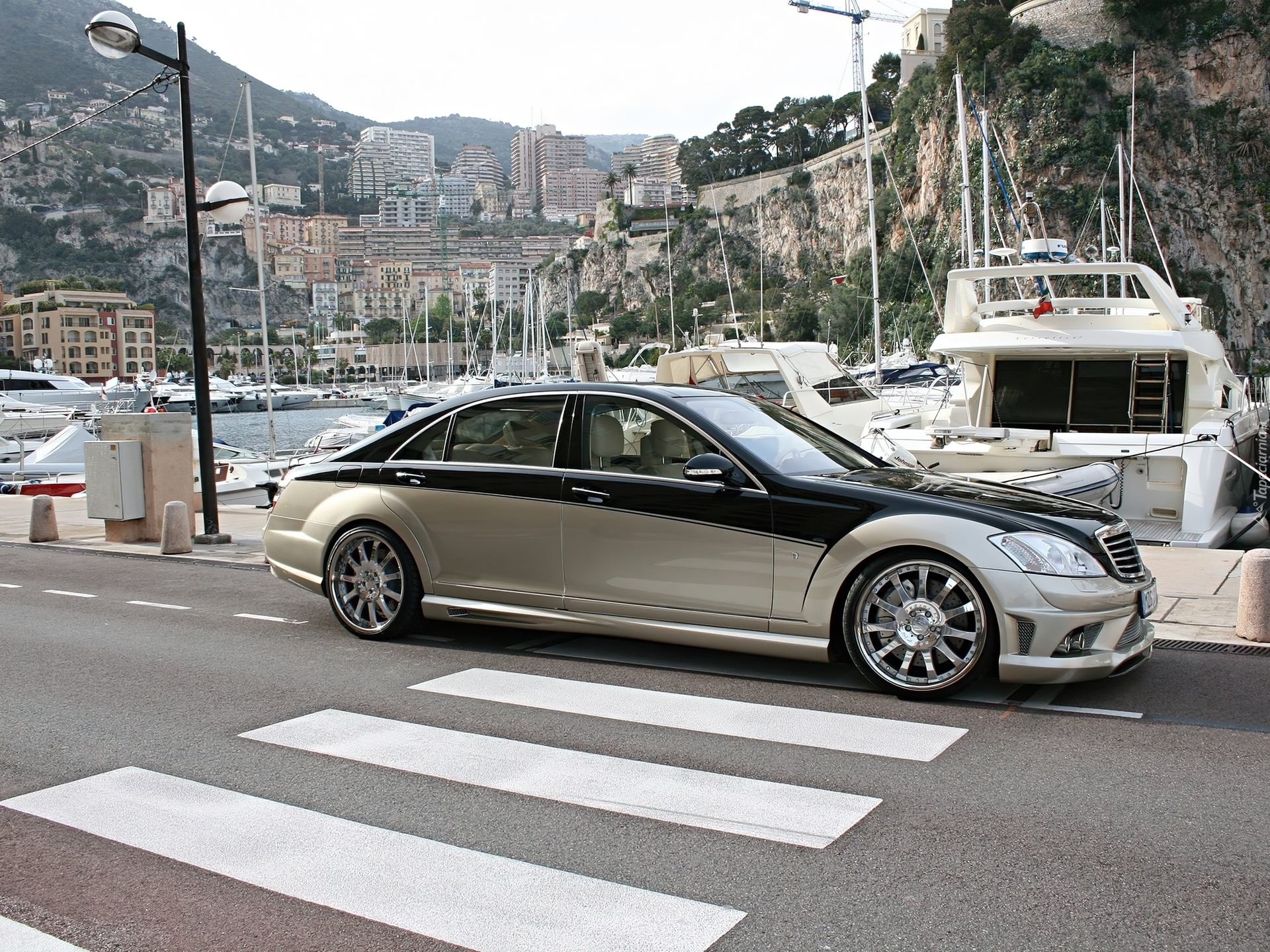 Carlsson, Mercedes W221