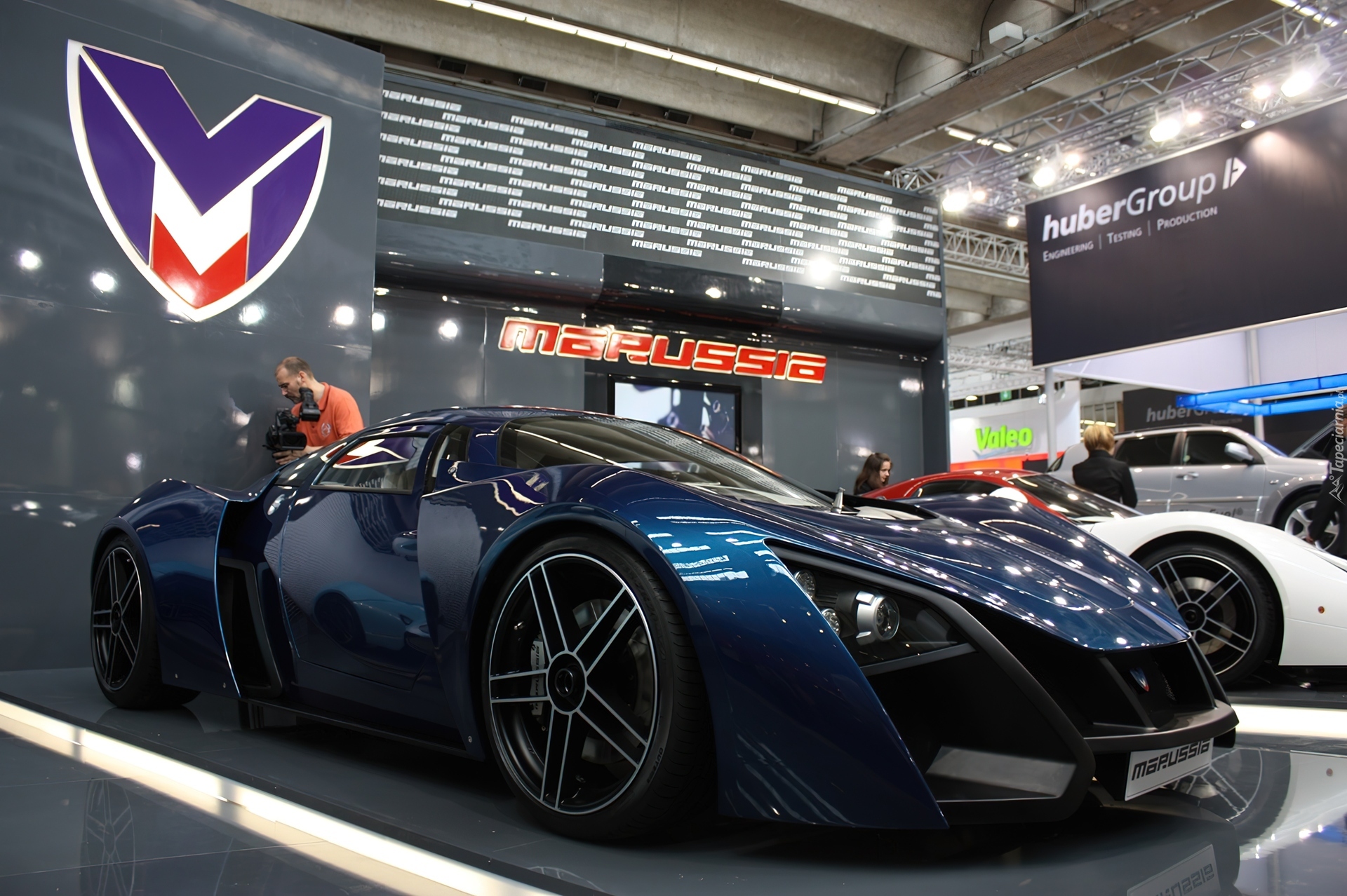 Debiut, Marussia B2