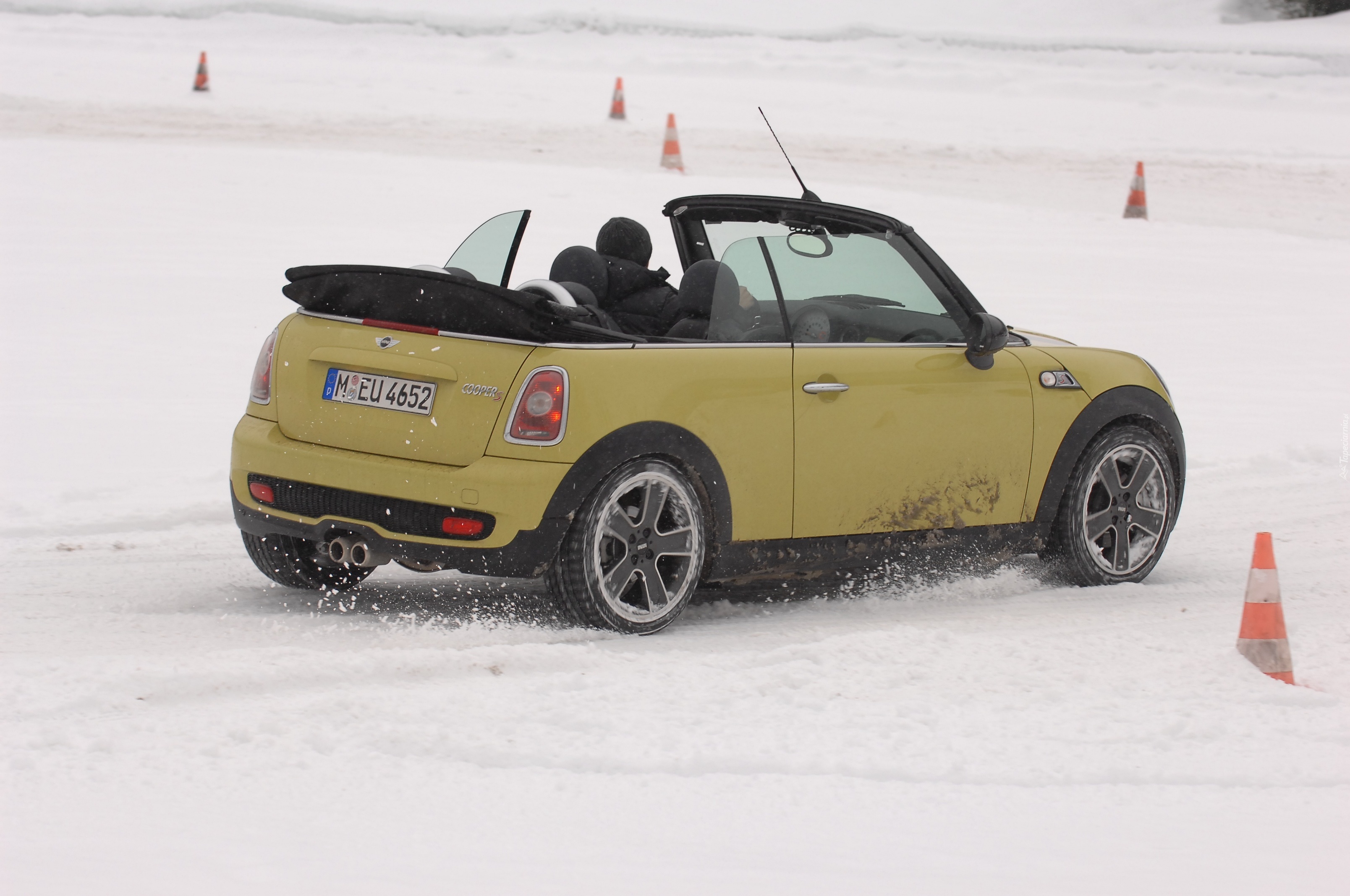 Mini Cabrio, Test, Zimowy