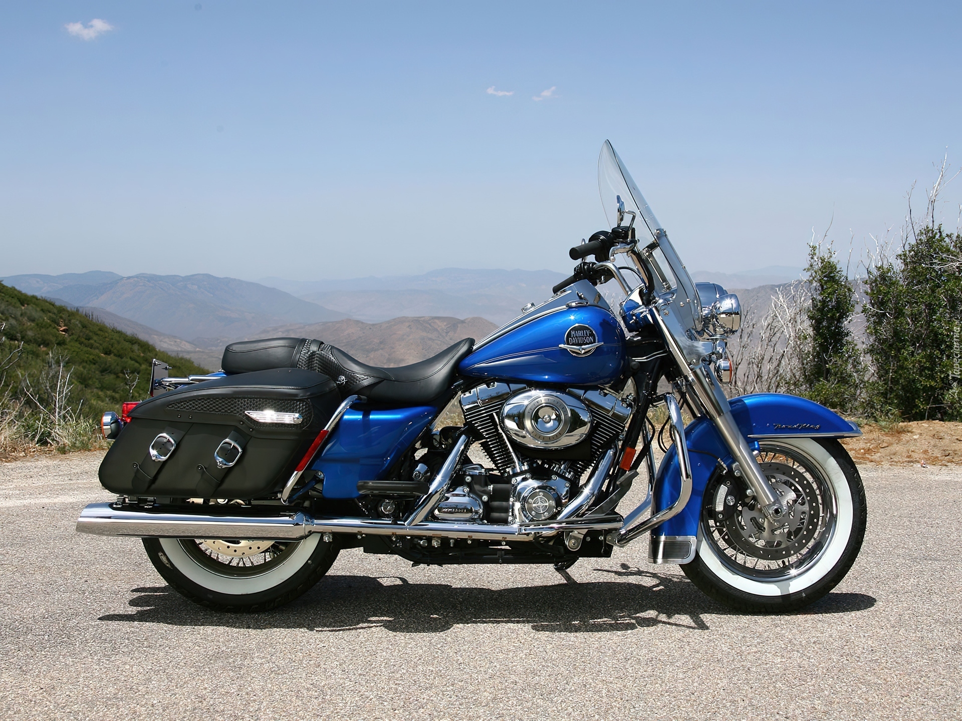 Niebieski, Harley Davidson Road King