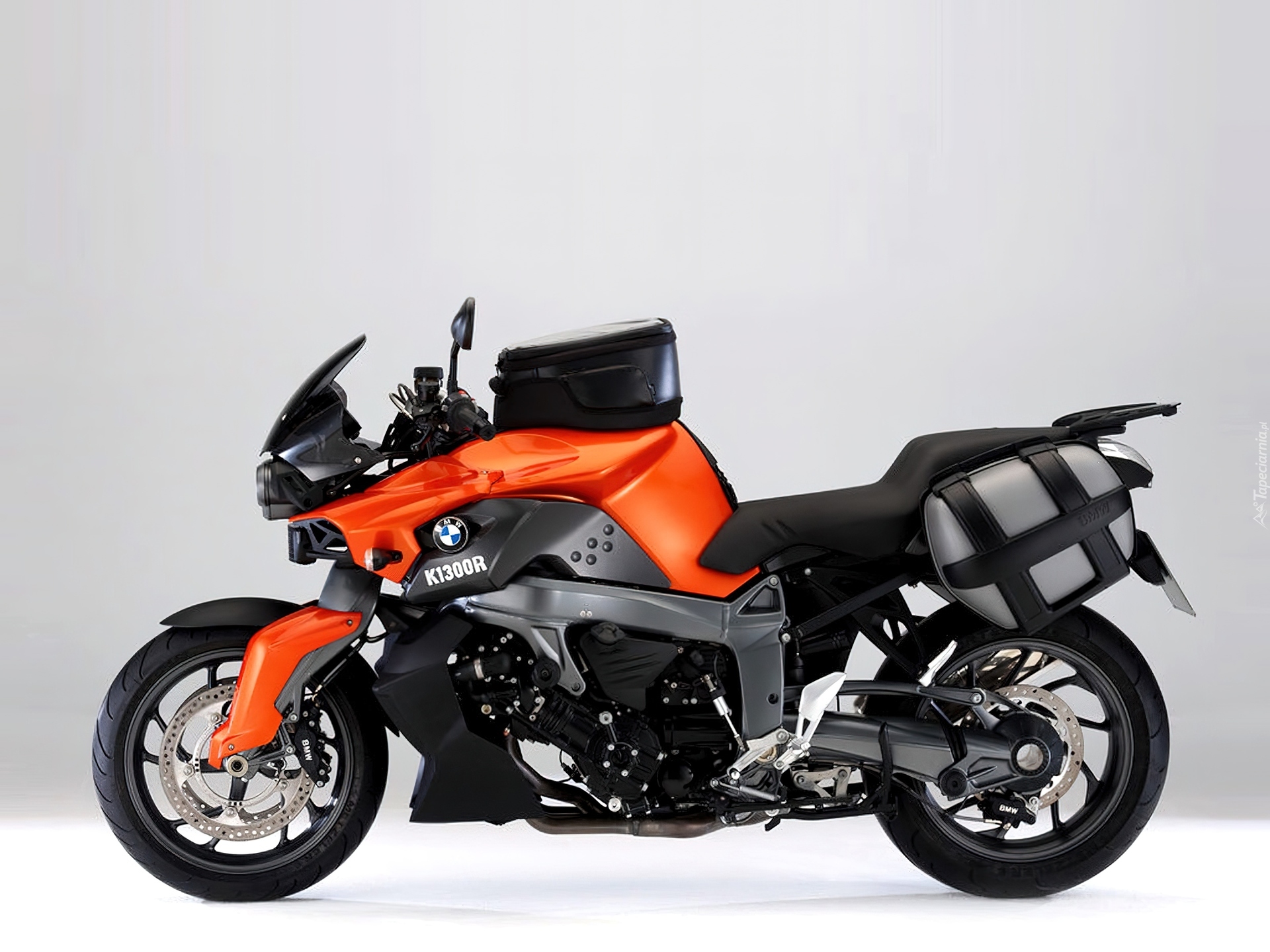 BMW K1300R, Bagaże