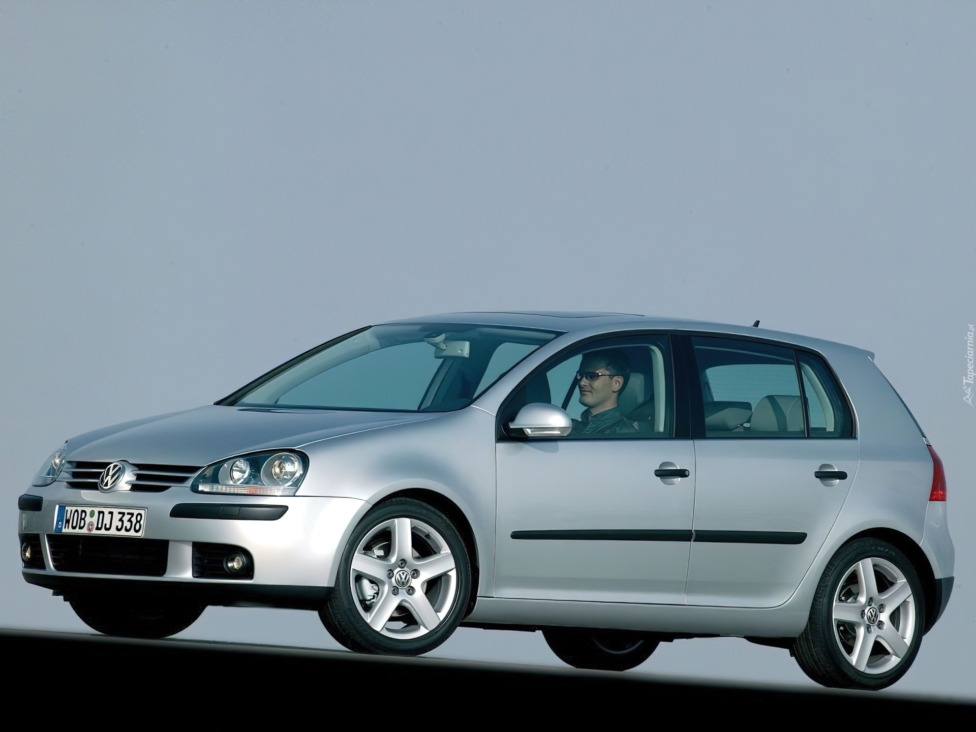 Volkswagen Golf 5, Srebrny