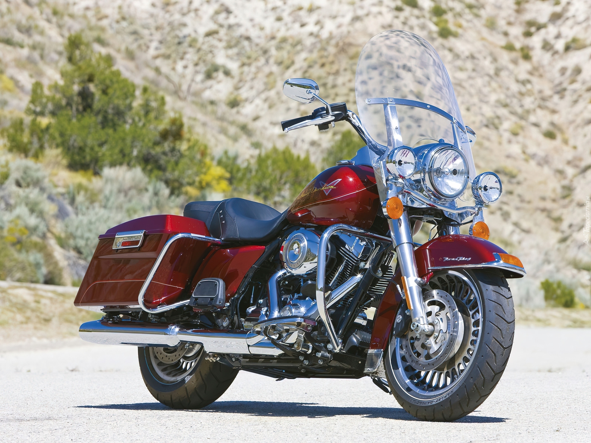 Harley Davidson Road King, Szyba