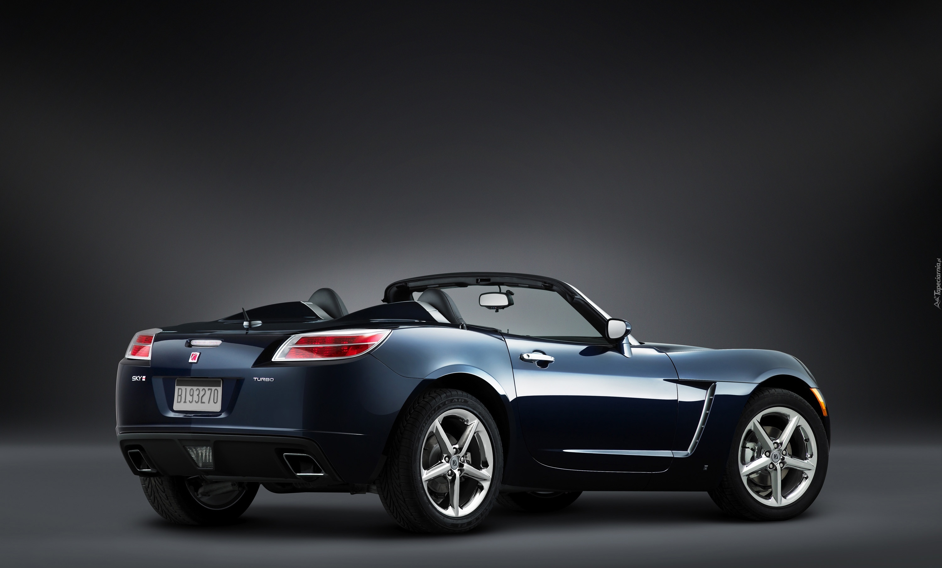 Granatowy, Saturn Sky