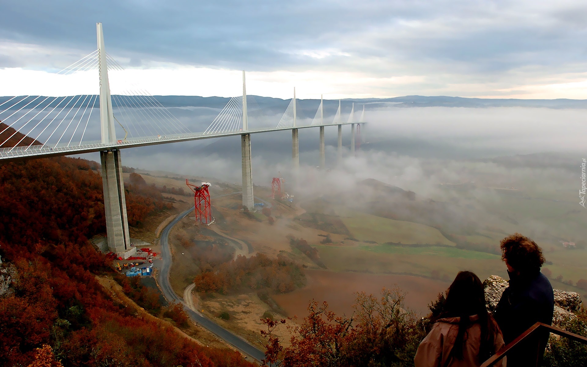 Francja, Wiadukt, Millau, Chmury