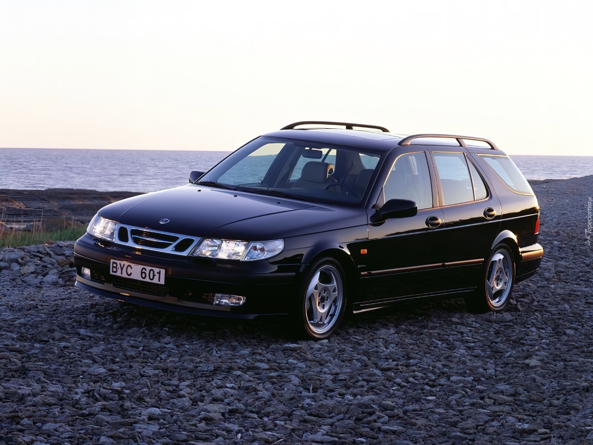 Saab 9-3, Czarne Kombi, Przednie światła