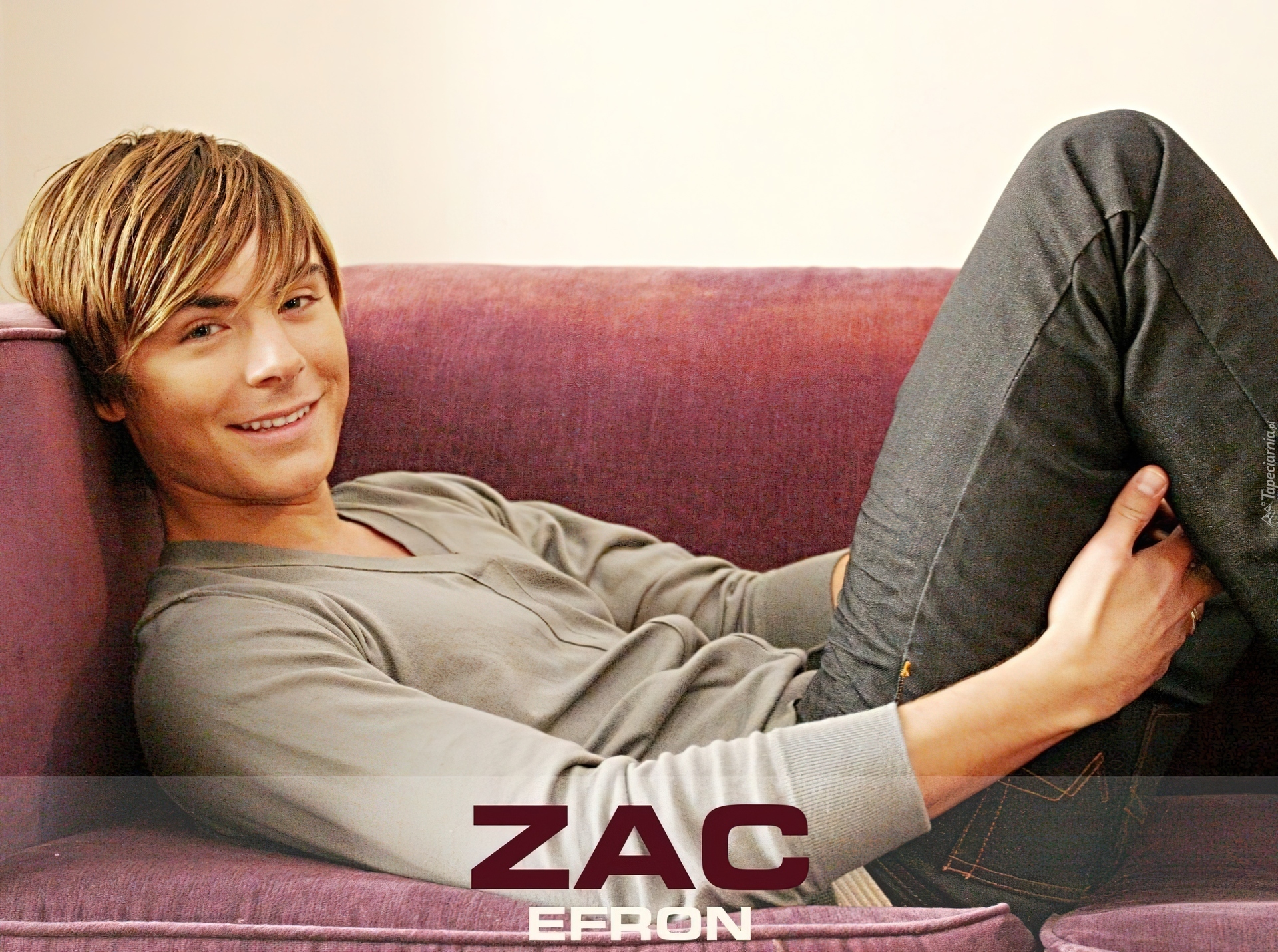 Zac Efron, Kanapa