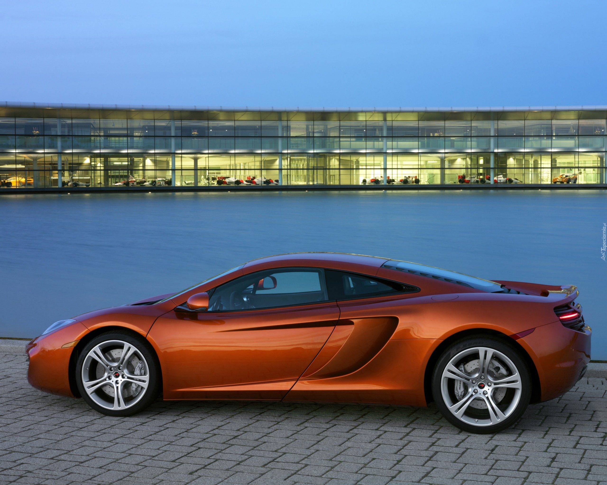 McLaren MP4-12C, Bolidy, F1