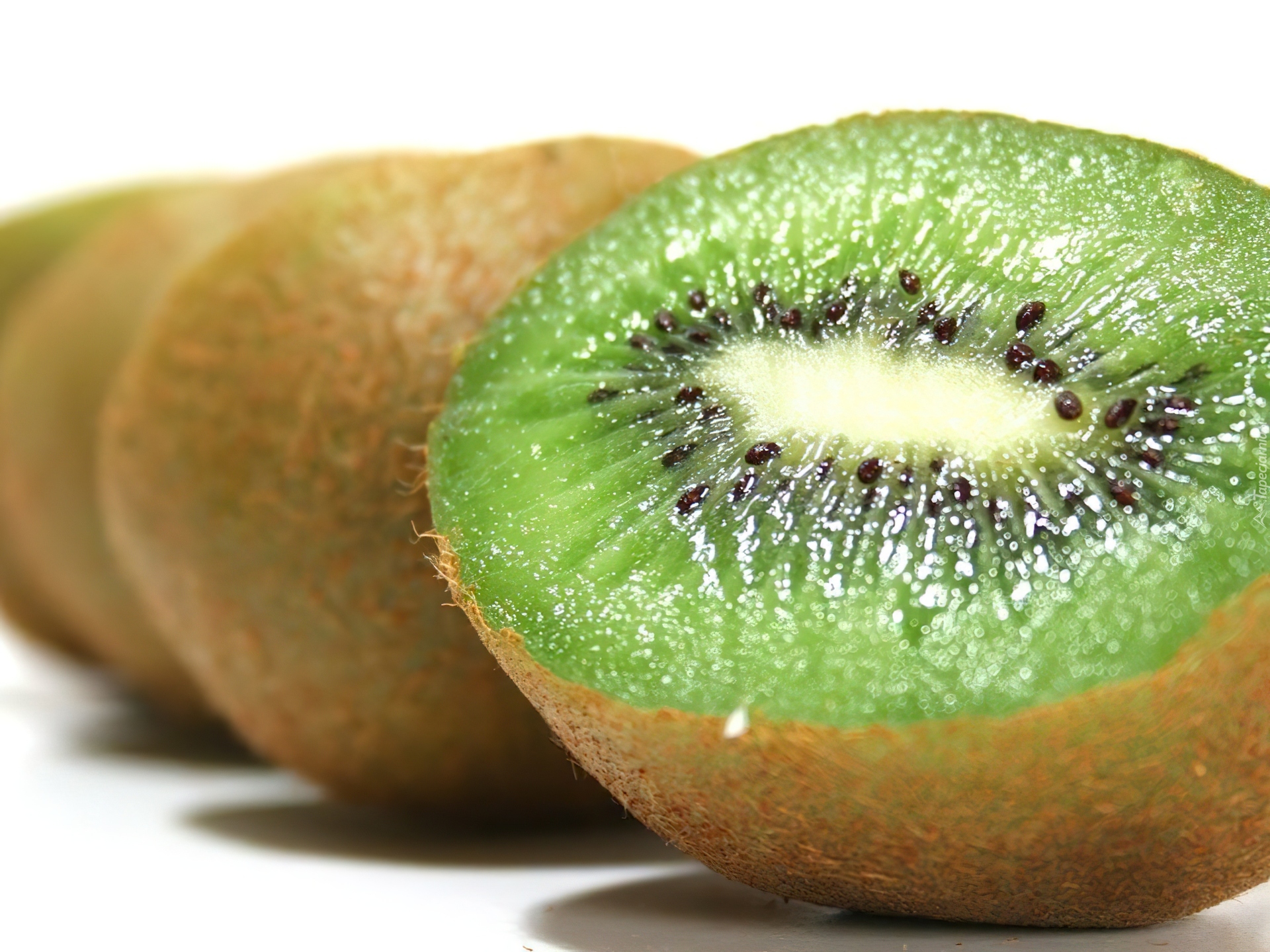 Kiwi, Soczysta, Połówka, Pestki