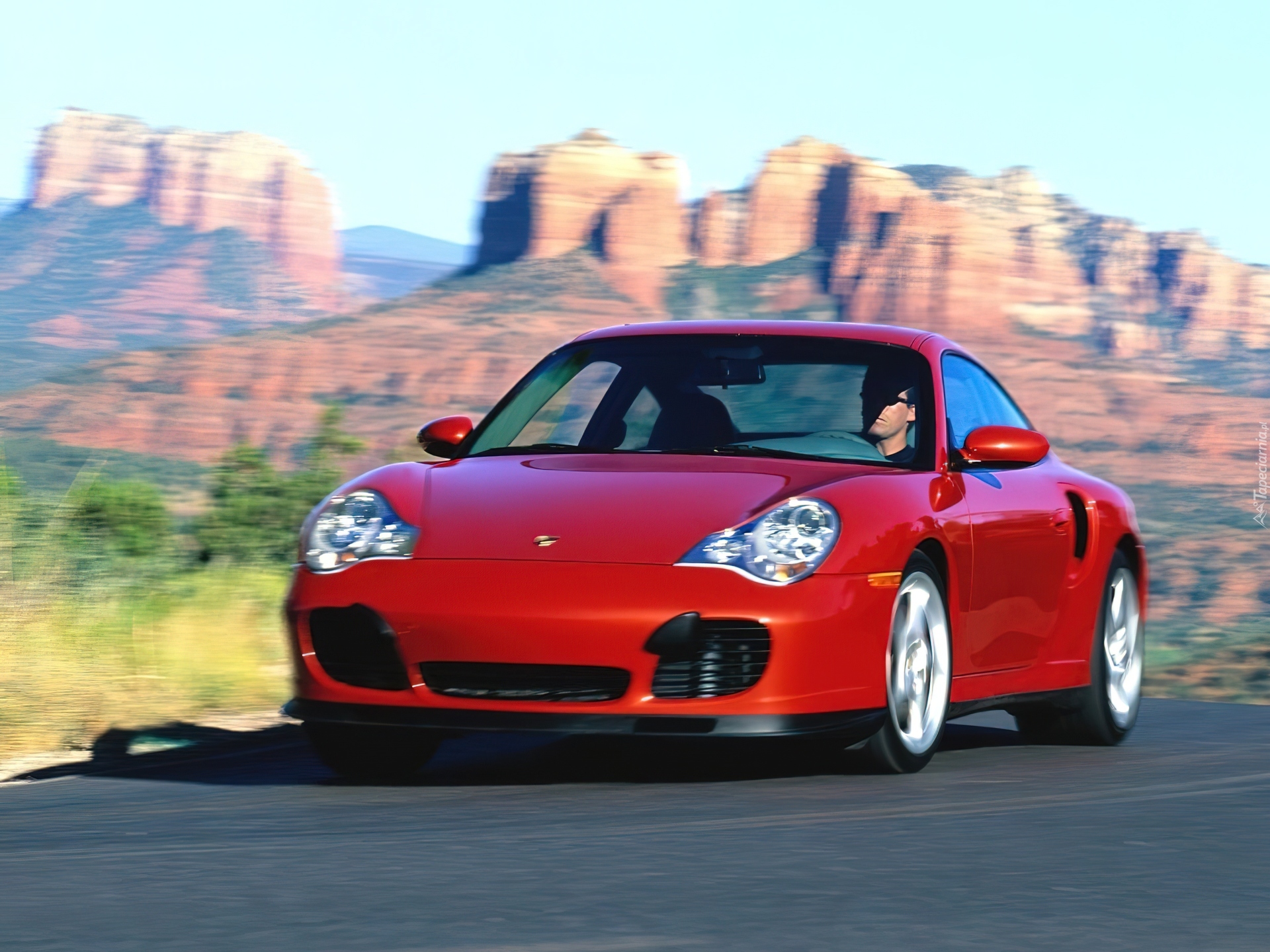 Czerwone, 911 Turbo