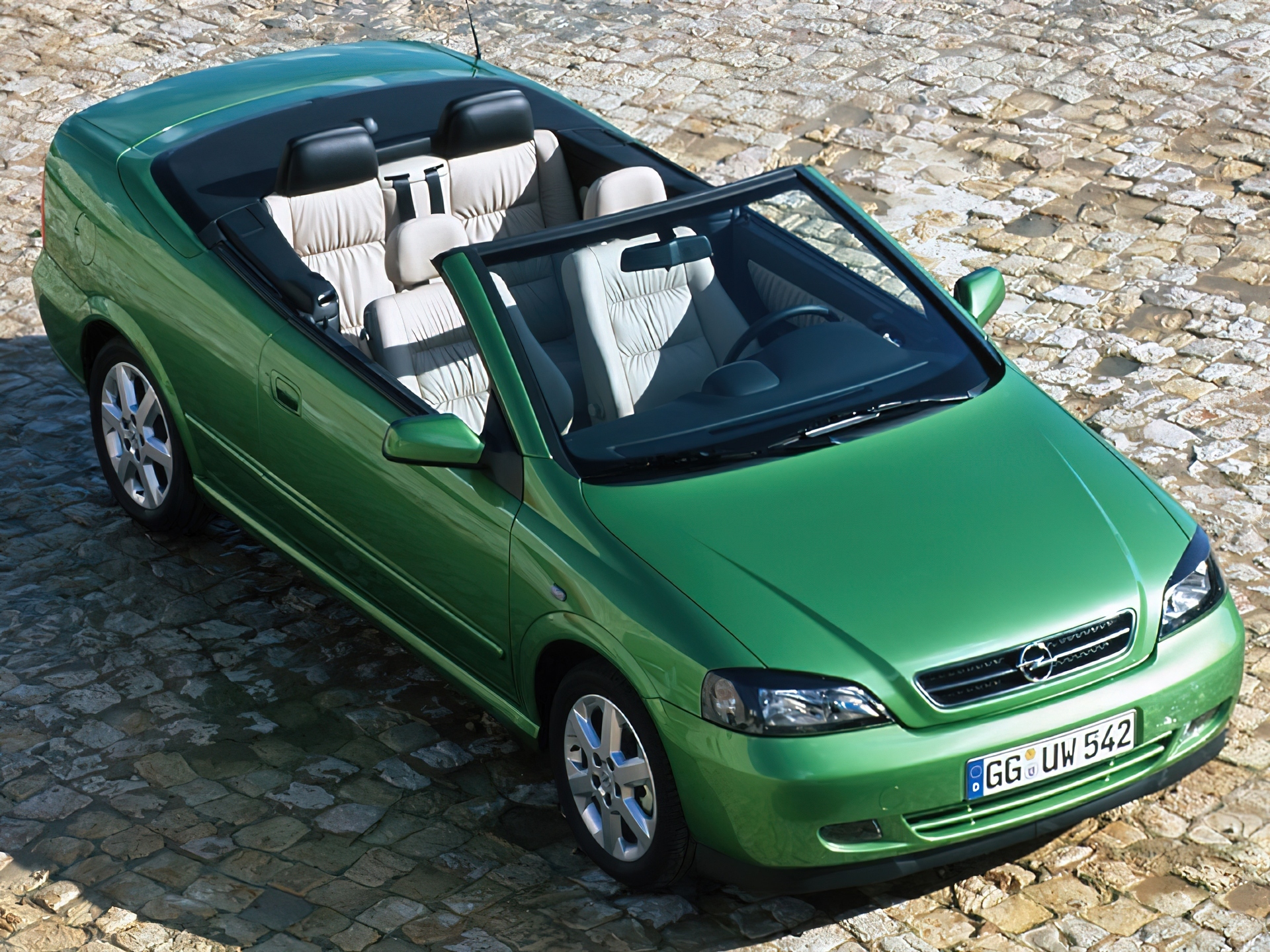 Opel Astra Bertone, Cabrio