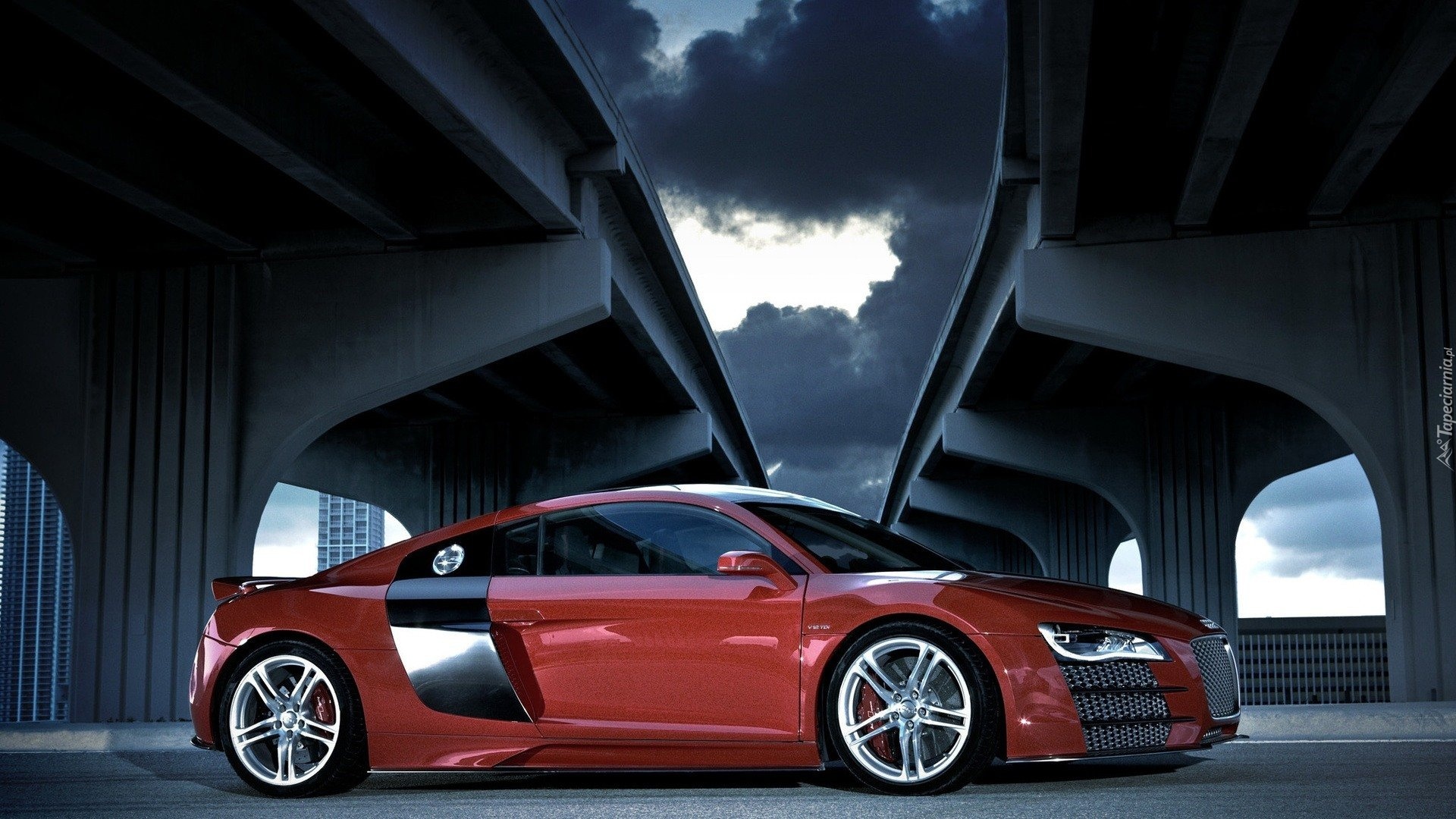 Czerwone, Audi R8